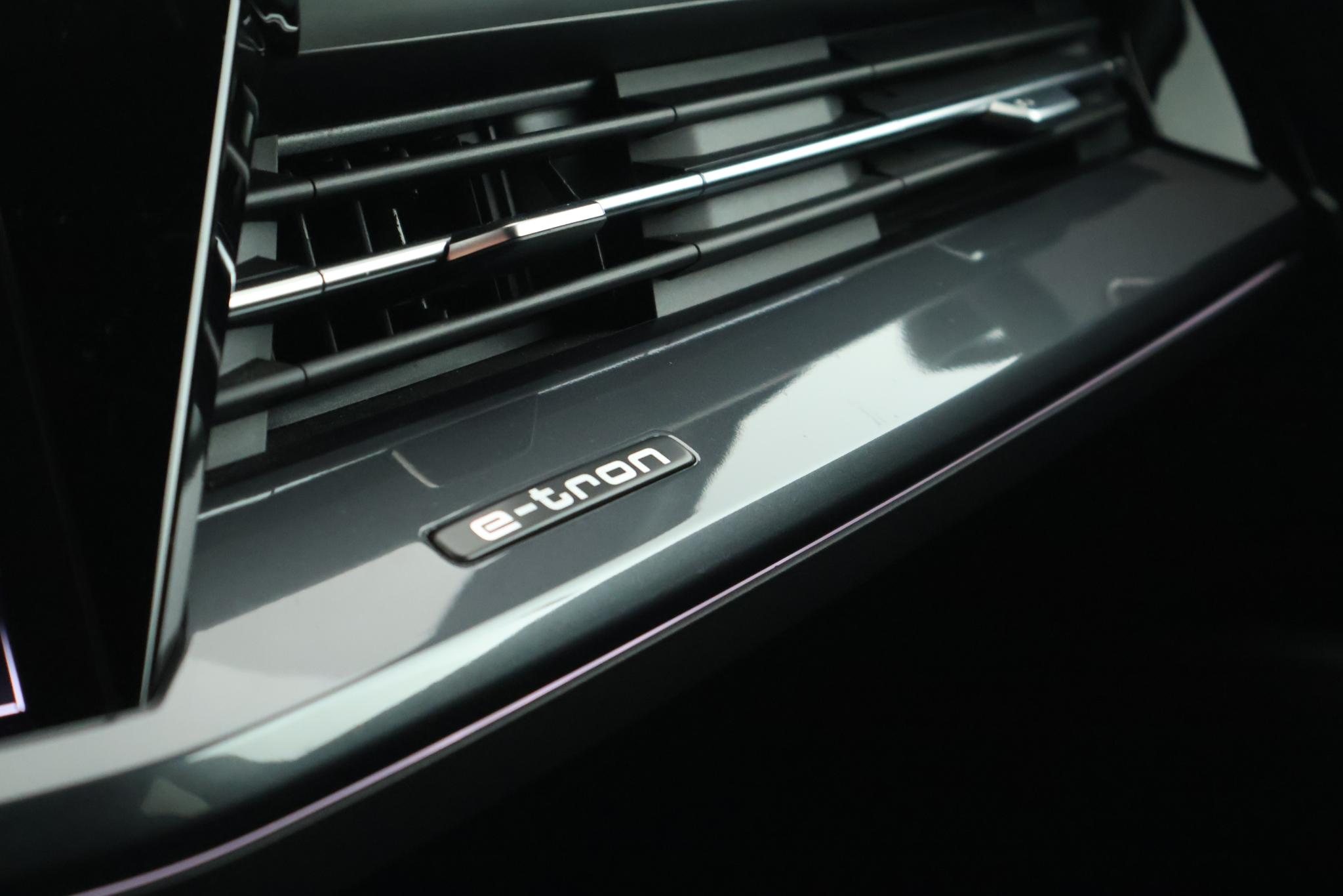 Foto van Audi Q4 45 E-tron
