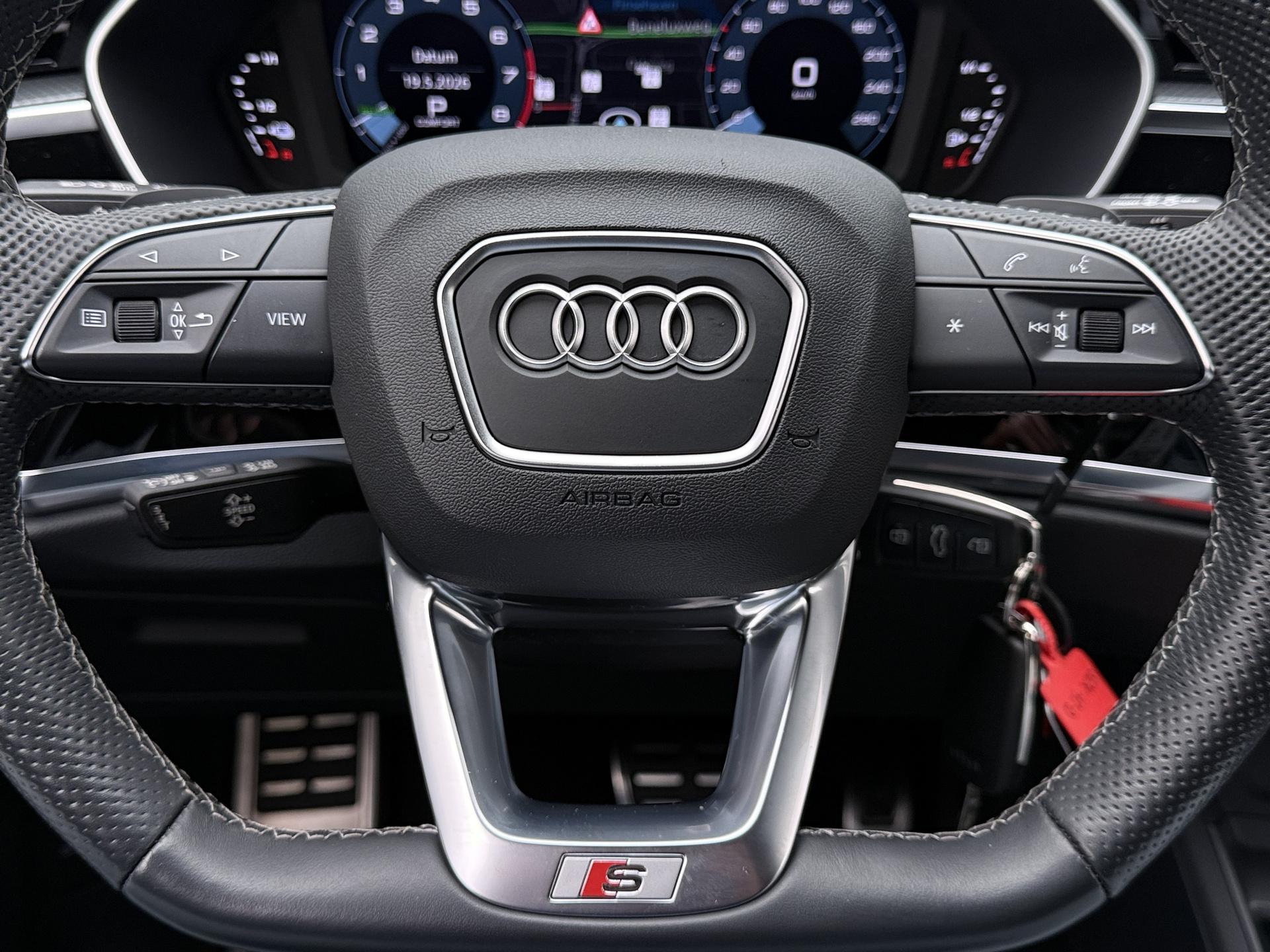 Foto van Audi Q3 Sportback E-tron