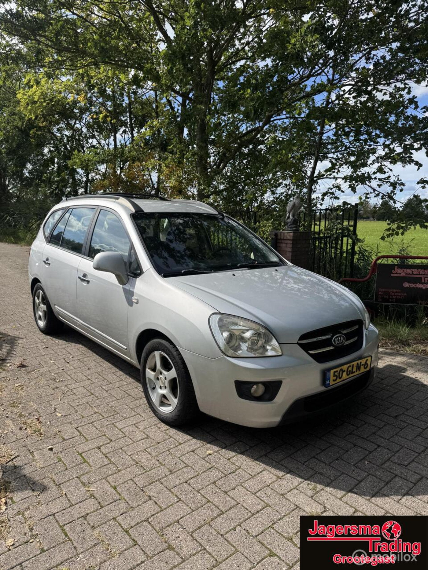Kia Carens 2.0 CVVT X-ecutive | EXPORT 2008 - voorkant