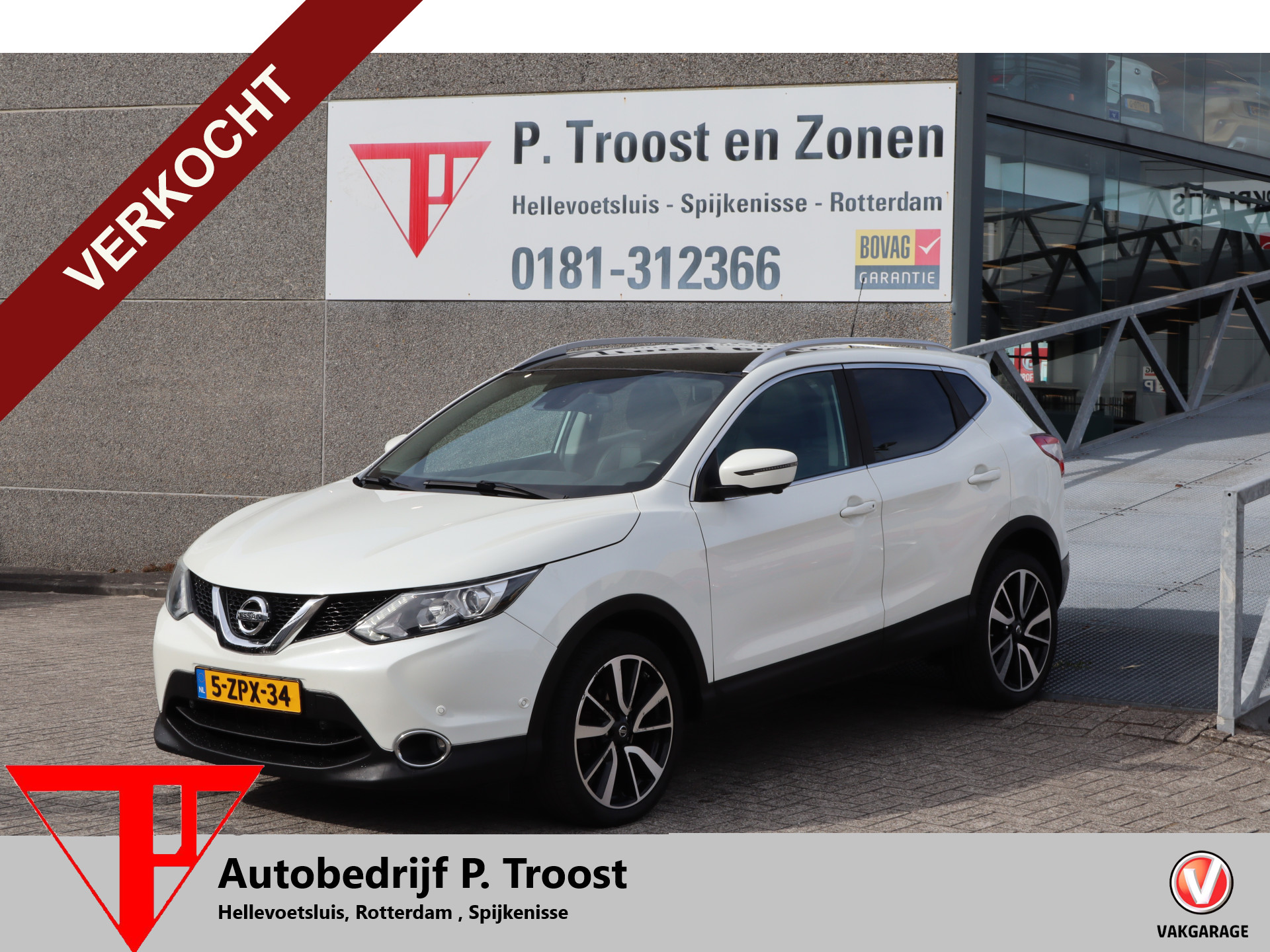 Nissan Nissan Qashqai 1.2 Tekna Automaat/Nederlandse auto/Panoramadak/Stoelverwarming/Achteruitrijcamera/Parkeersensoren/Cruise control/DAB/Climate control/Navigatie 2015 - voorkant