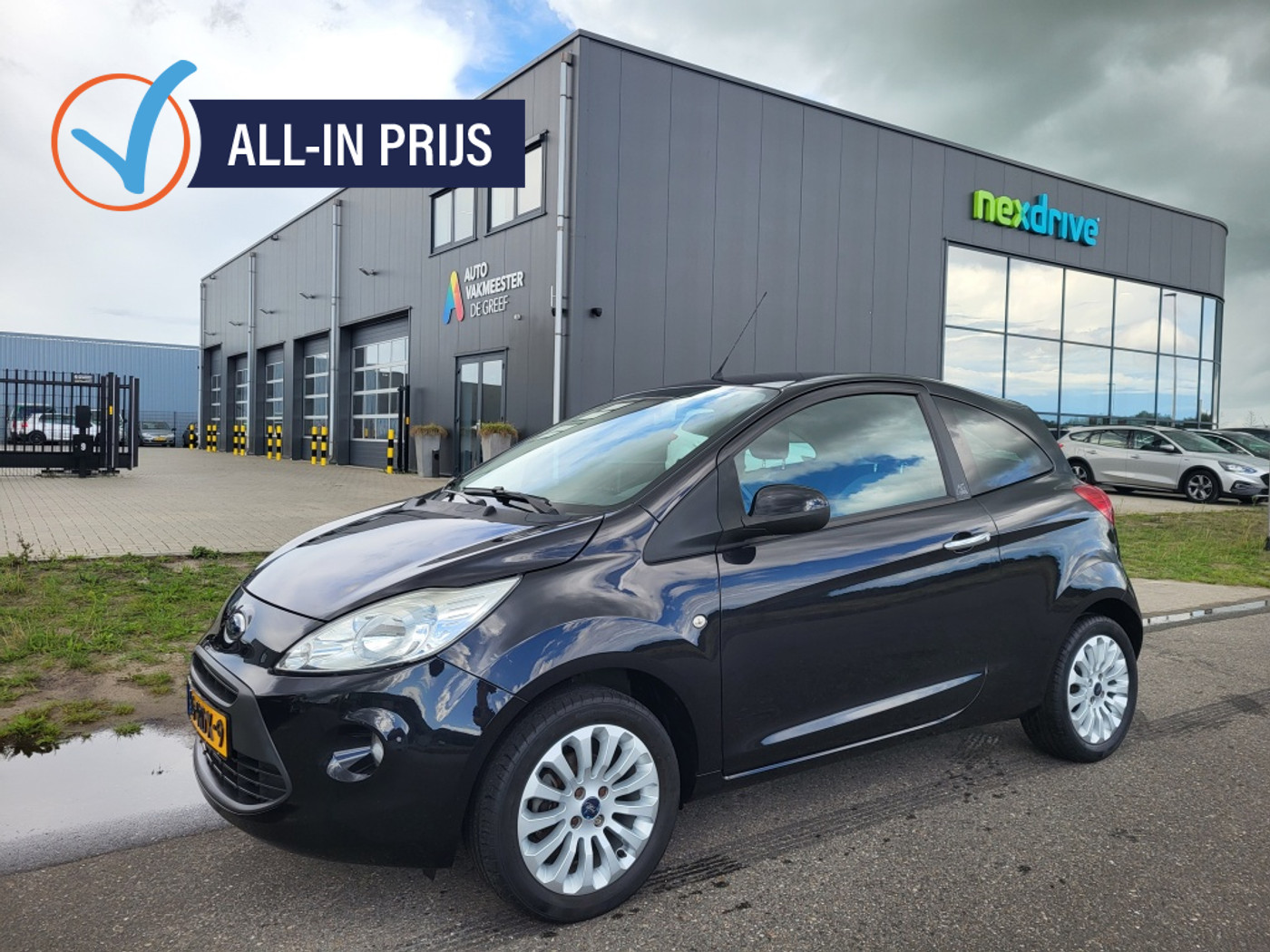 Ford Ka 1.2 Titanium X s/s Airco 2011 - voorkant