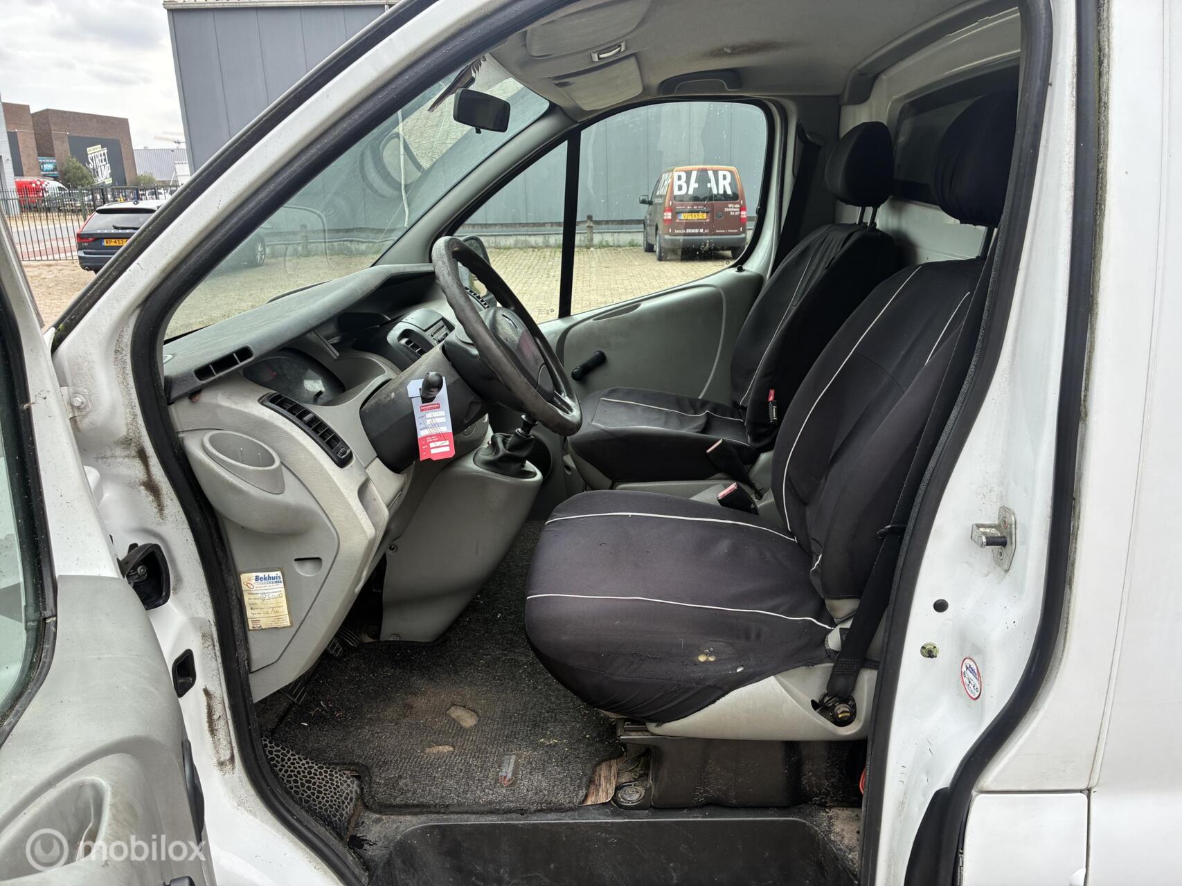 Foto van Renault Trafic 1200 L1 H1 1.9 Dci 82