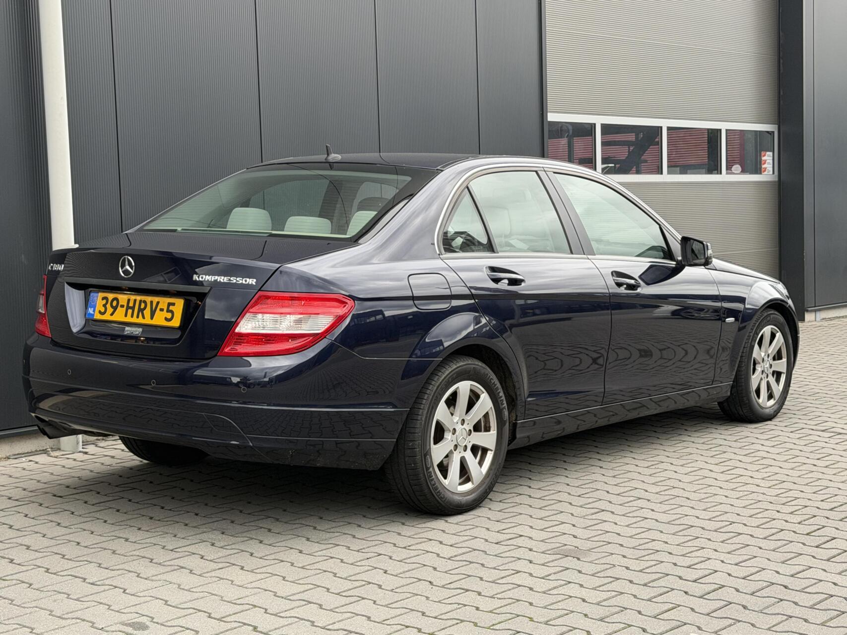 Foto van Mercedes-Benz C 180 Kompressor