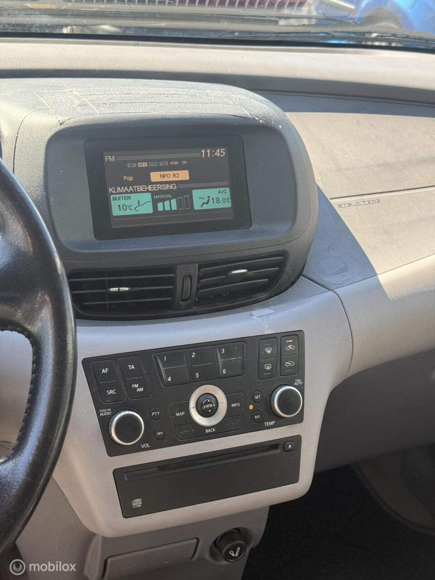 Foto van Nissan Nissan Almera Tino