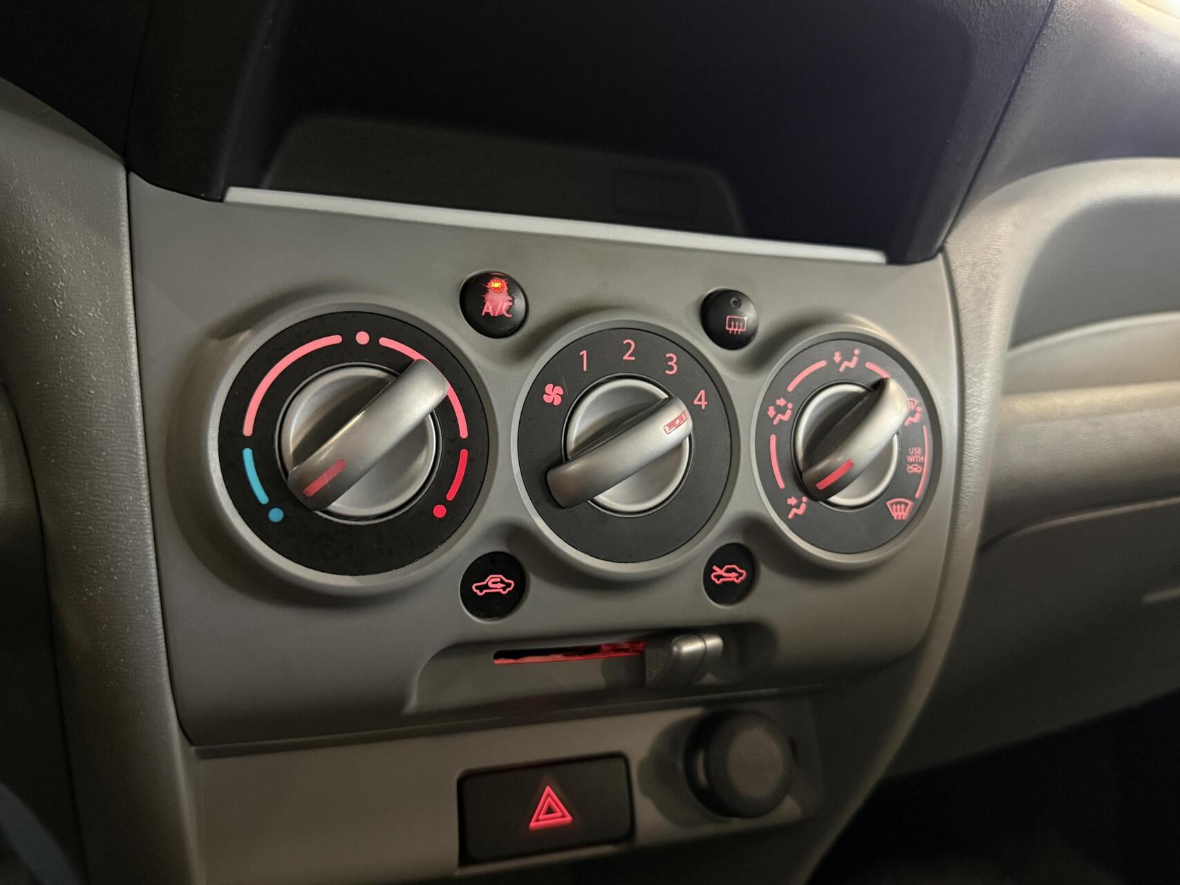 Foto van Nissan Nissan Pixo