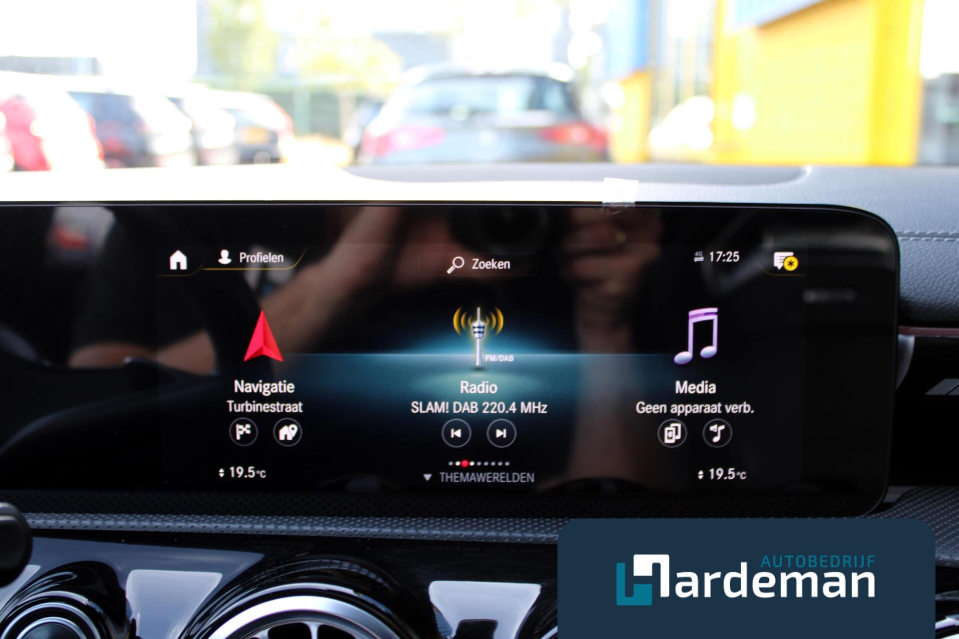 Foto van Mercedes-Benz AMG A 35