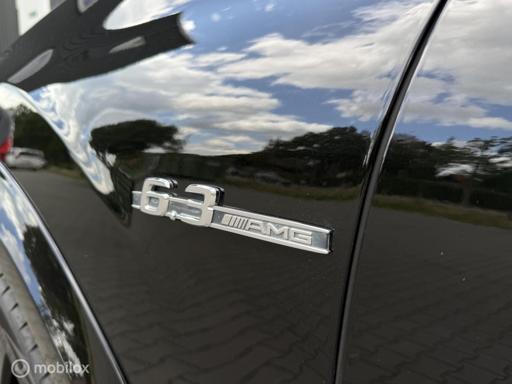 Foto van Mercedes-Benz ML 63 AMG