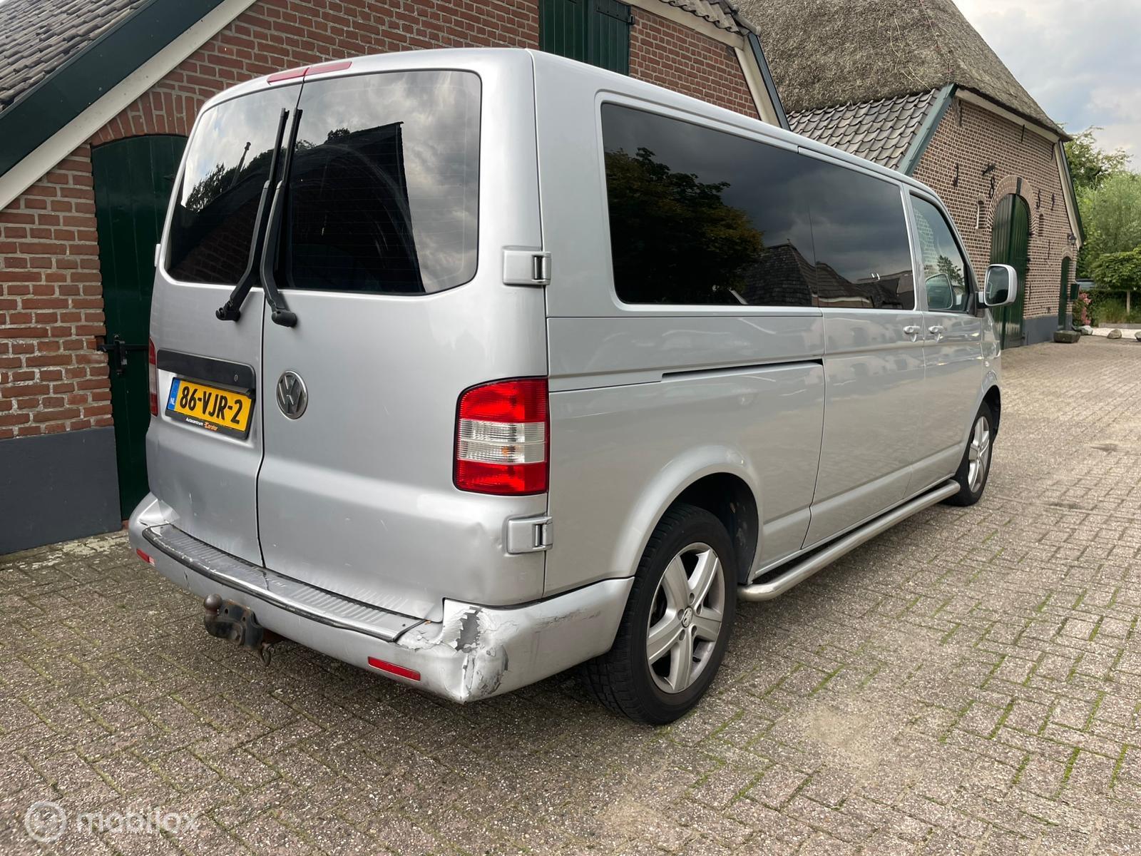 Foto van Volkswagen Transporter Tdi 128 KW DC Aut