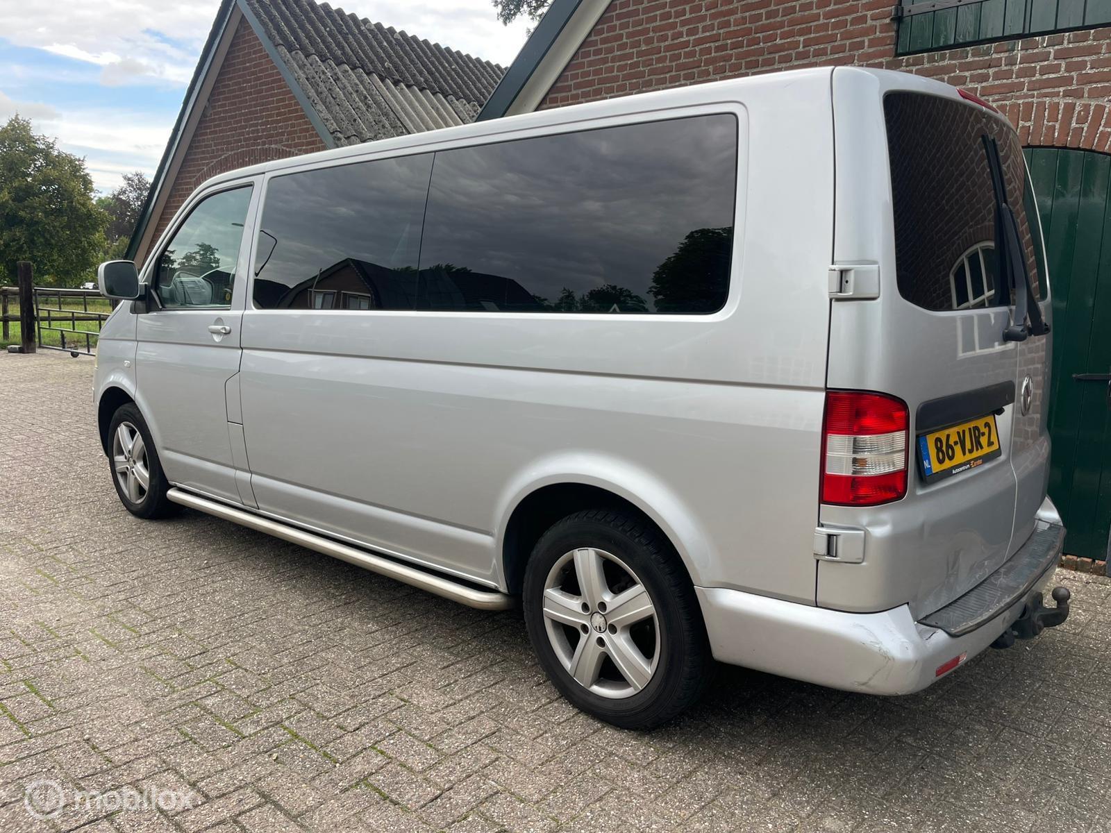 Foto van Volkswagen Transporter Tdi 128 KW DC Aut