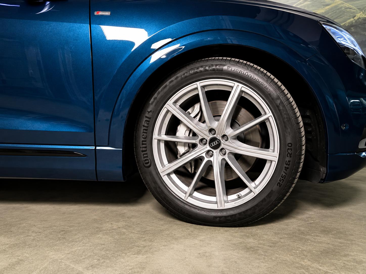 Foto van Audi Q8 55 TFSI E