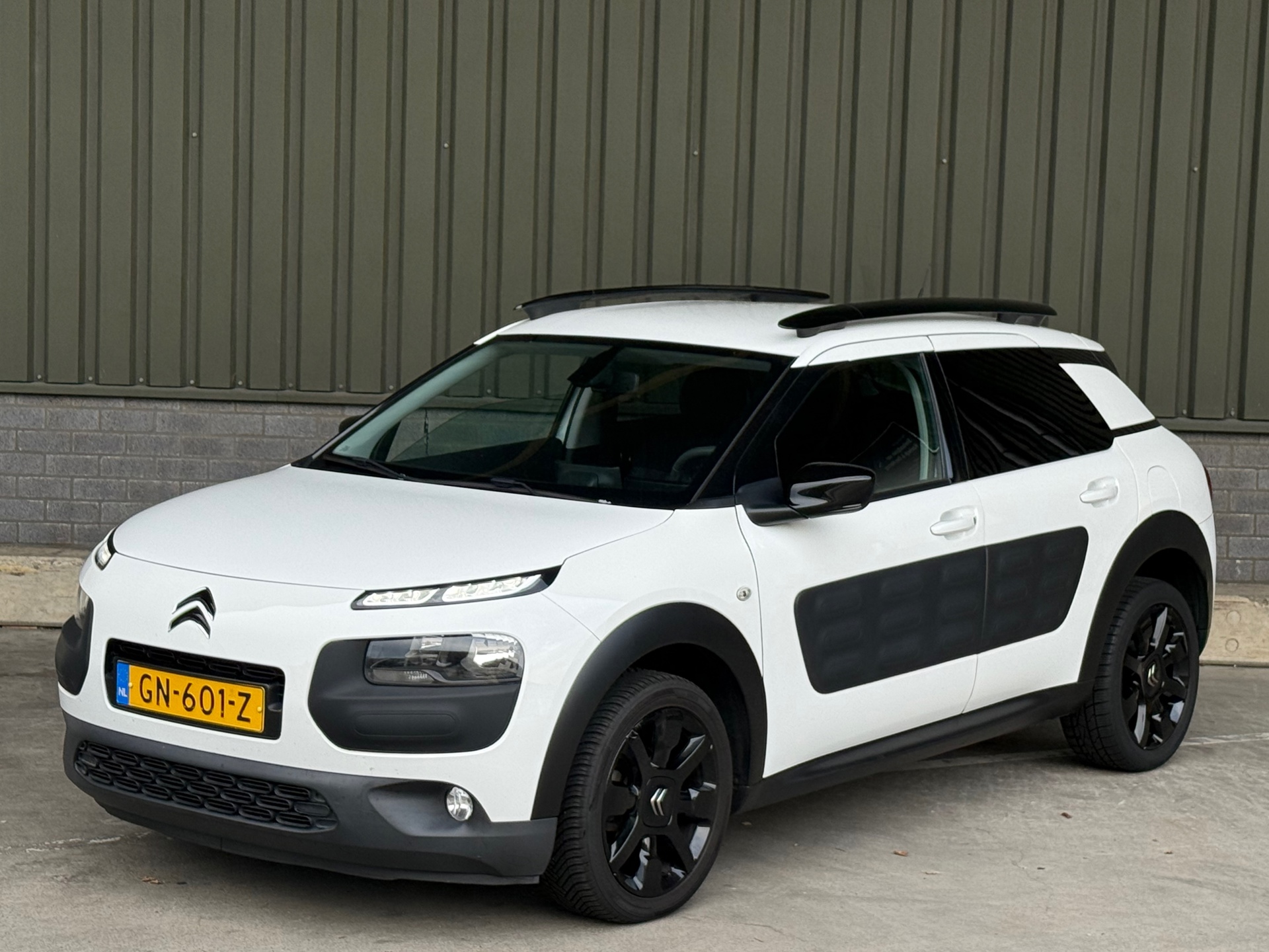 Foto van Citroen C4 Cactus