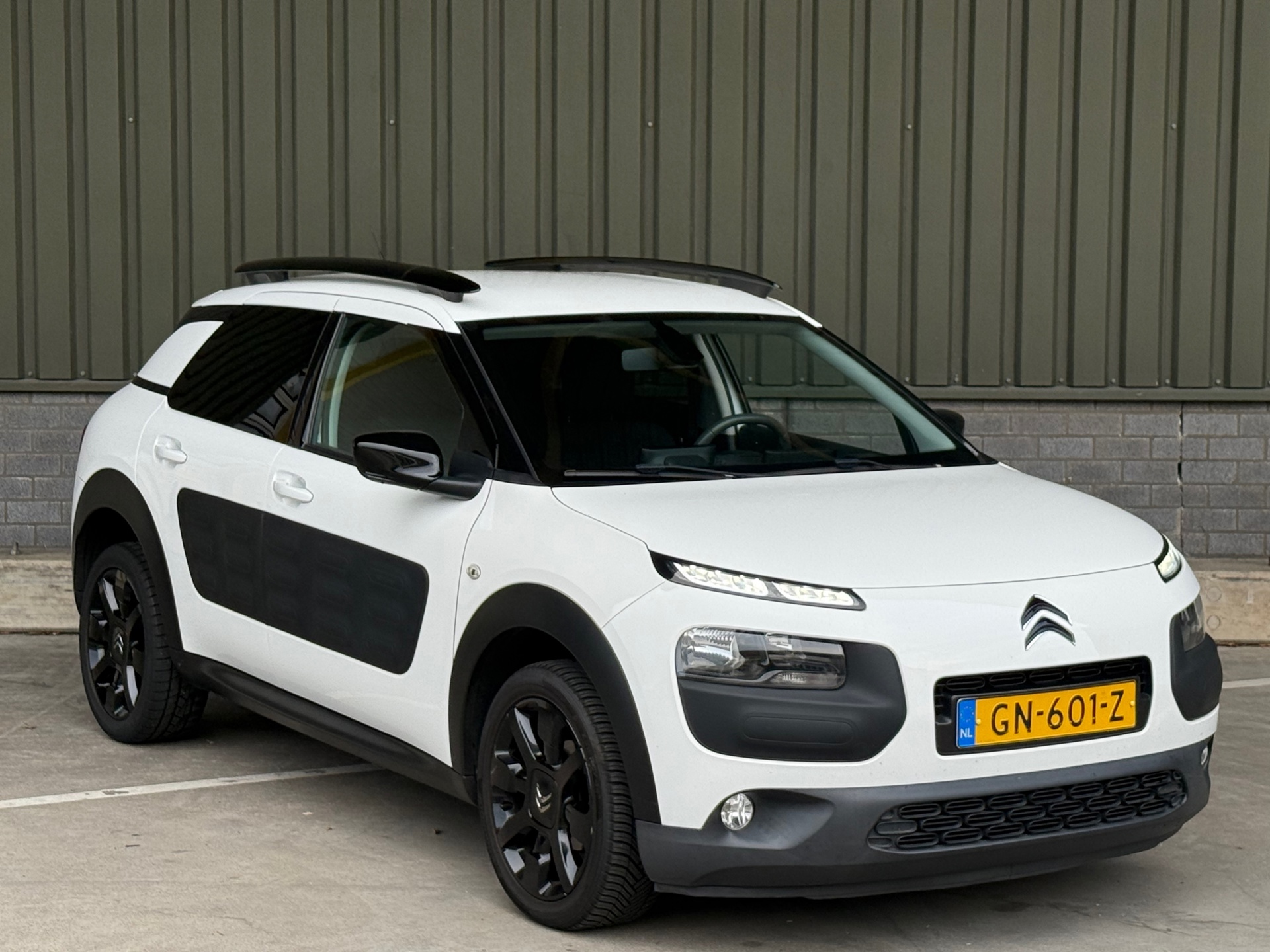 Foto van Citroen C4 Cactus
