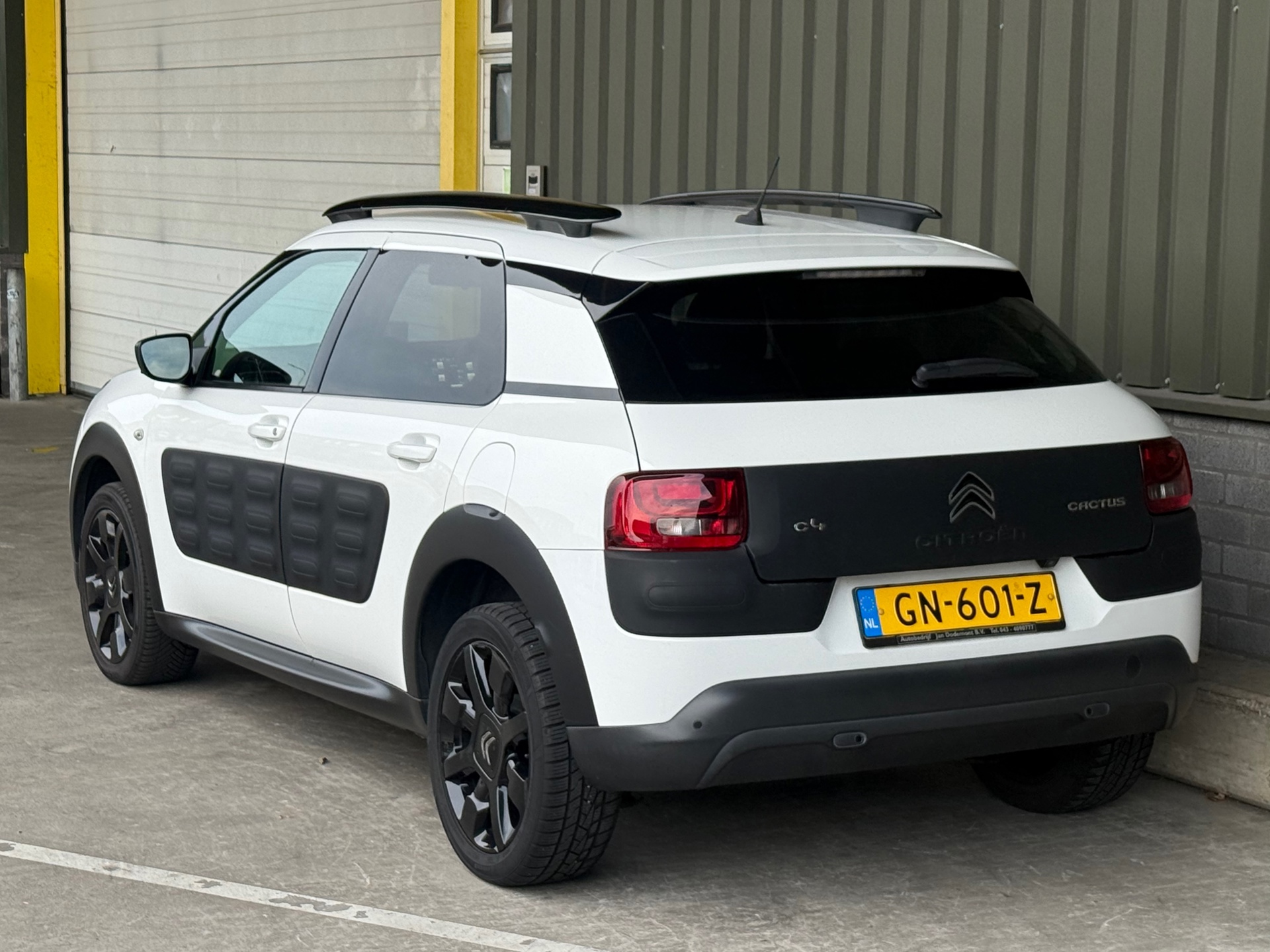 Foto van Citroen C4 Cactus
