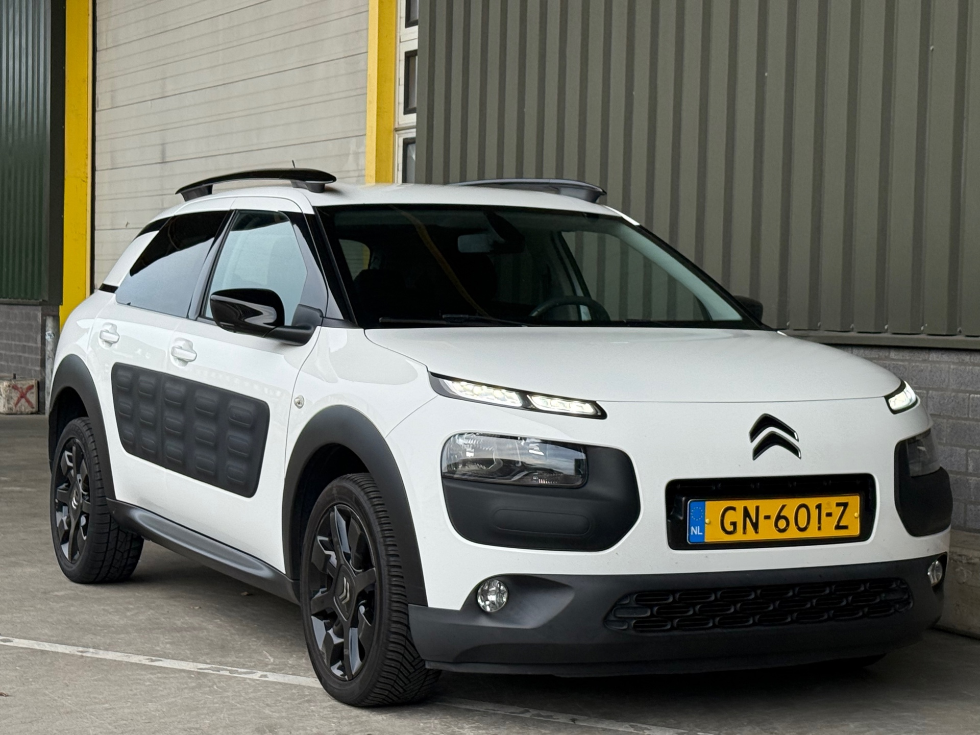Foto van Citroen C4 Cactus