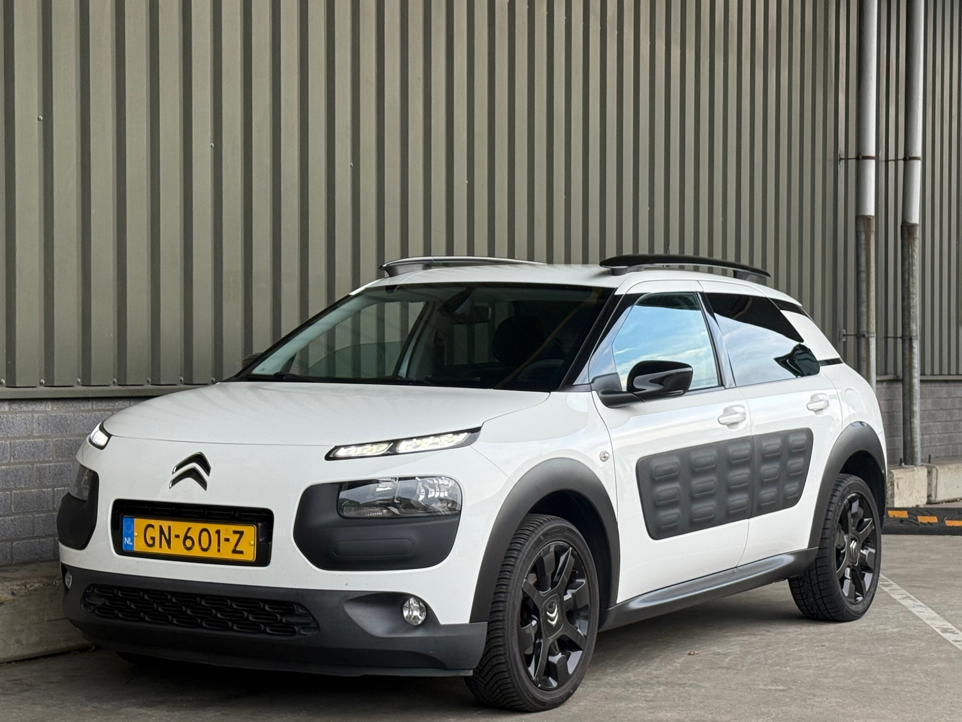 Foto van Citroen C4 Cactus