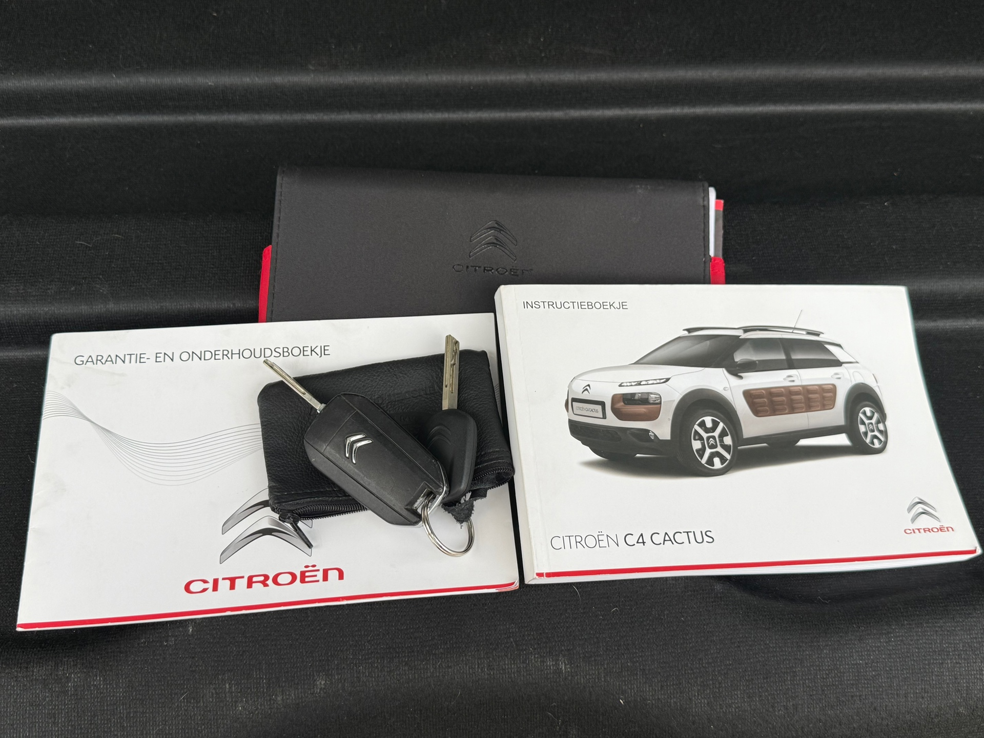 Foto van Citroen C4 Cactus