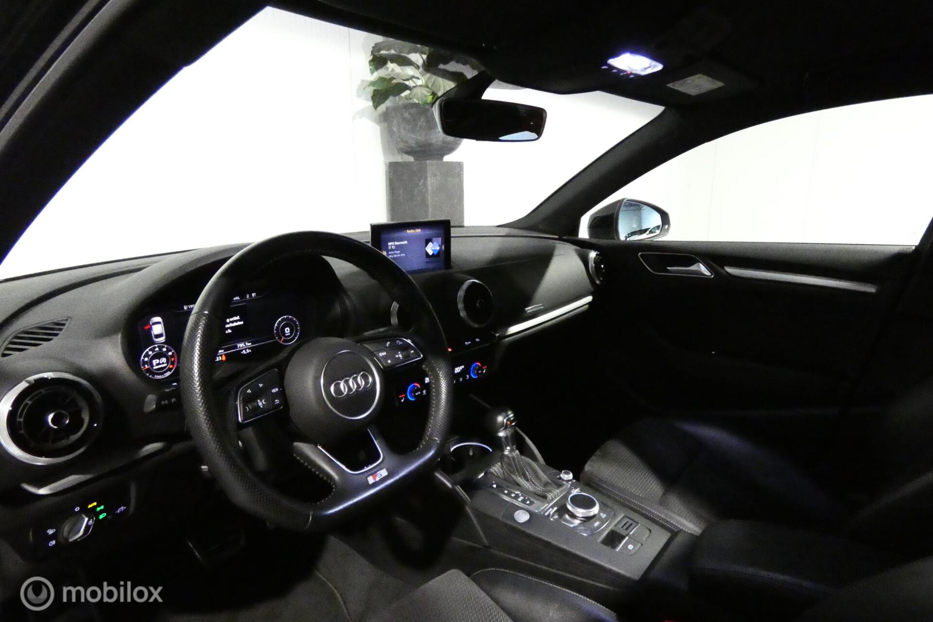 Foto van Audi A3 Limousine