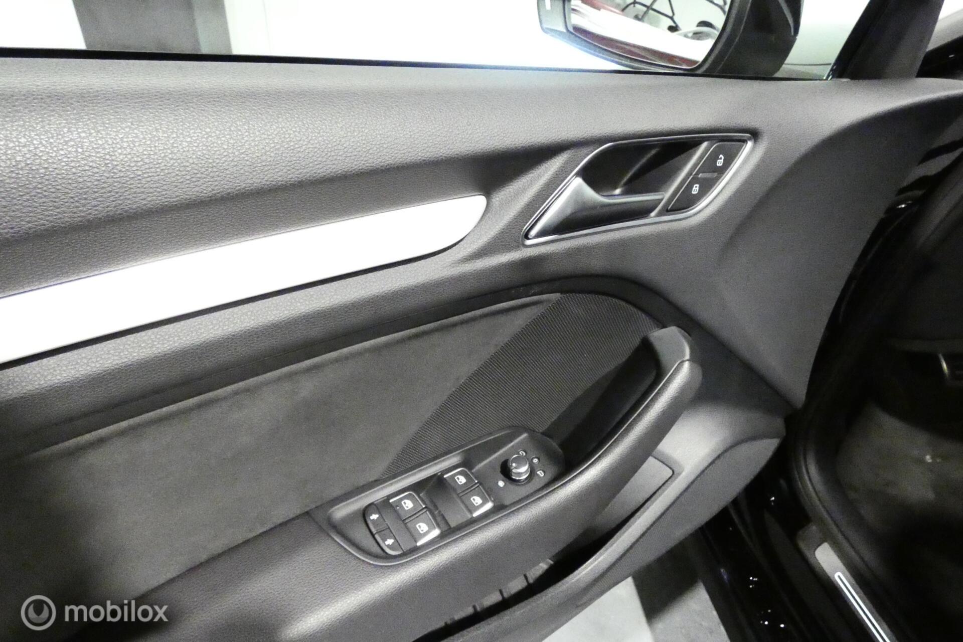 Foto van Audi A3 Limousine