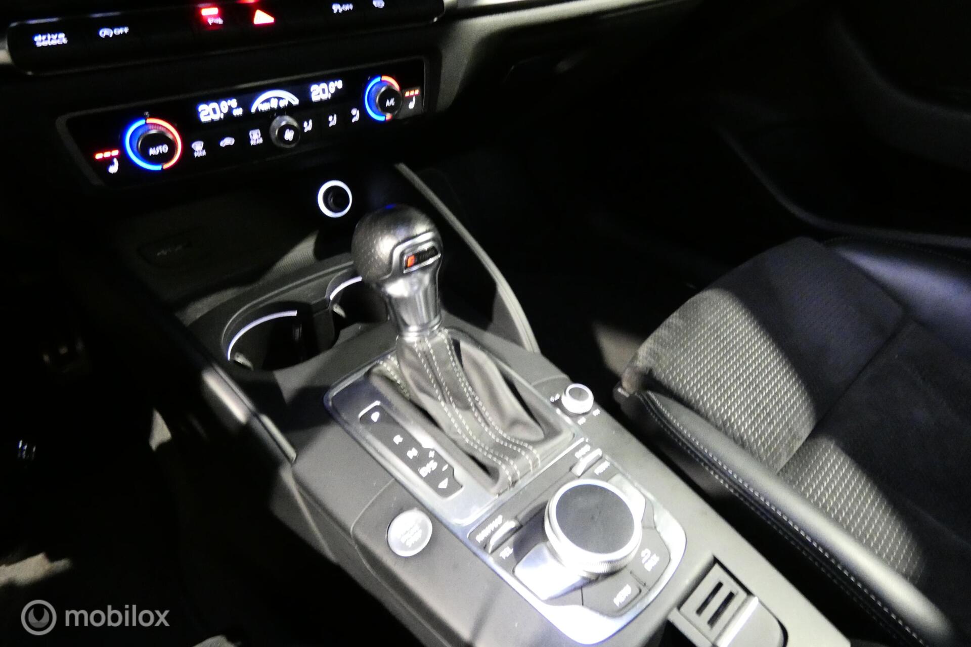 Foto van Audi A3 Limousine