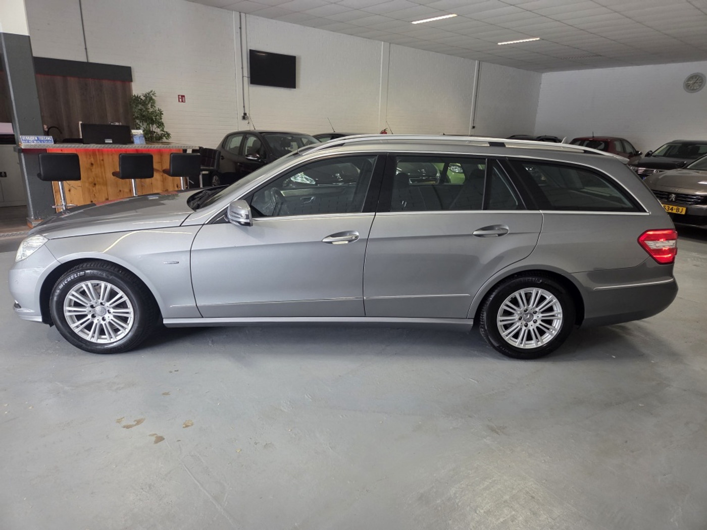 Foto van Mercedes-Benz E 250 Cgi