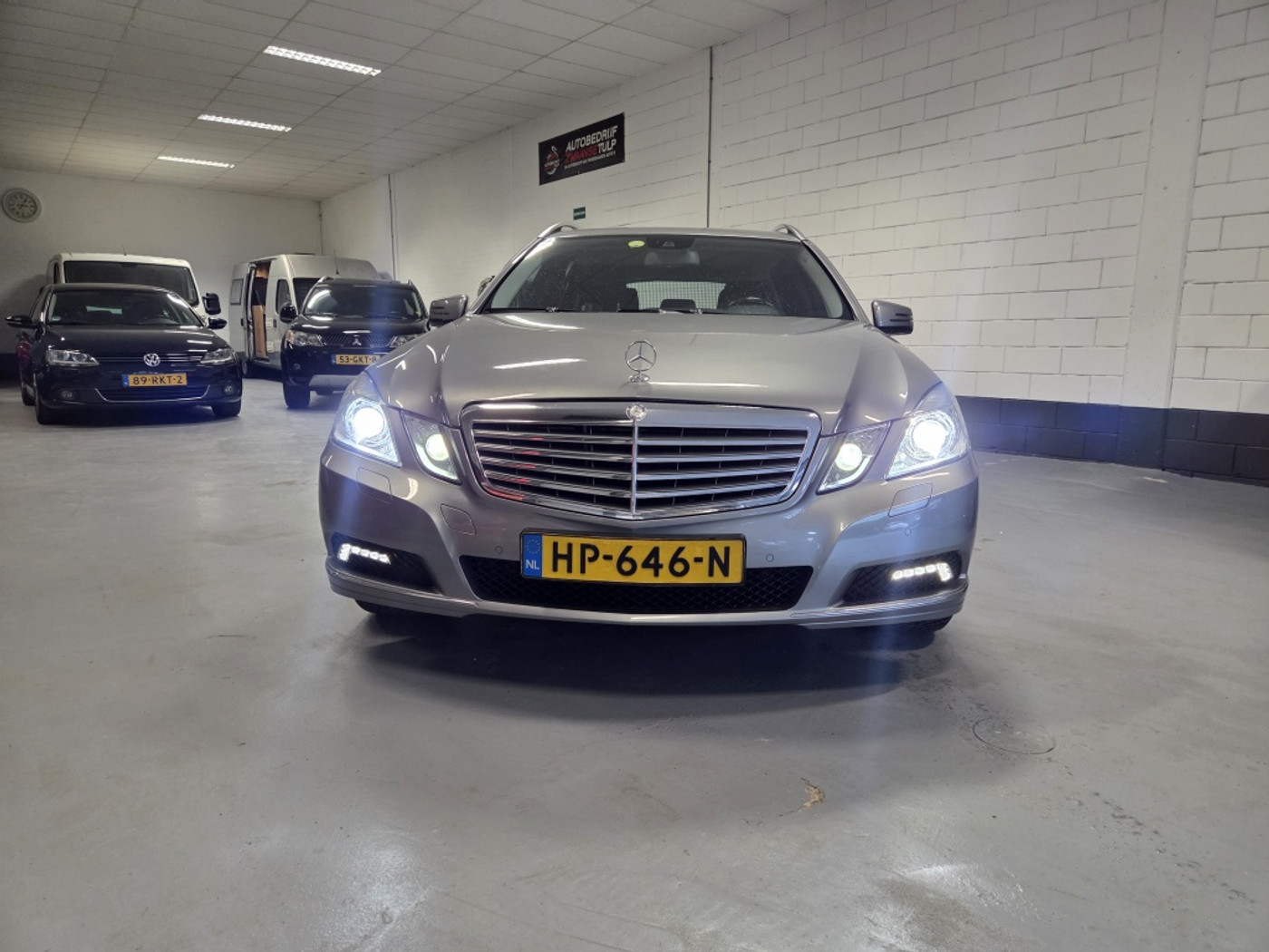 Foto van Mercedes-Benz E 250 Cgi