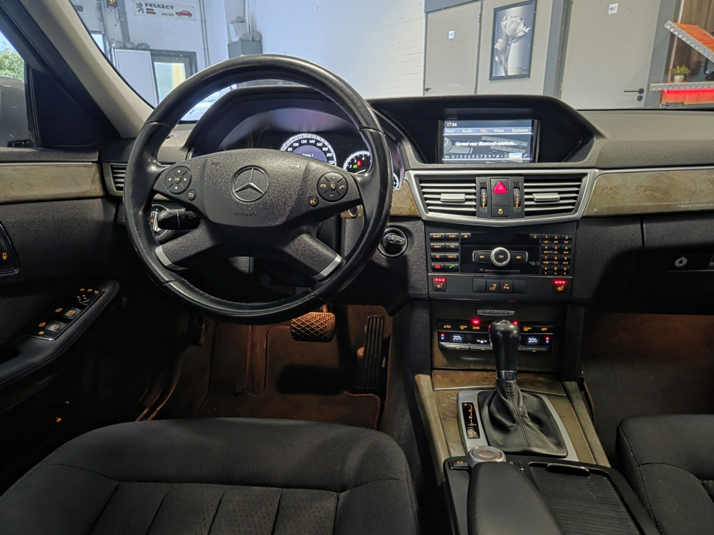 Foto van Mercedes-Benz E 250 Cgi