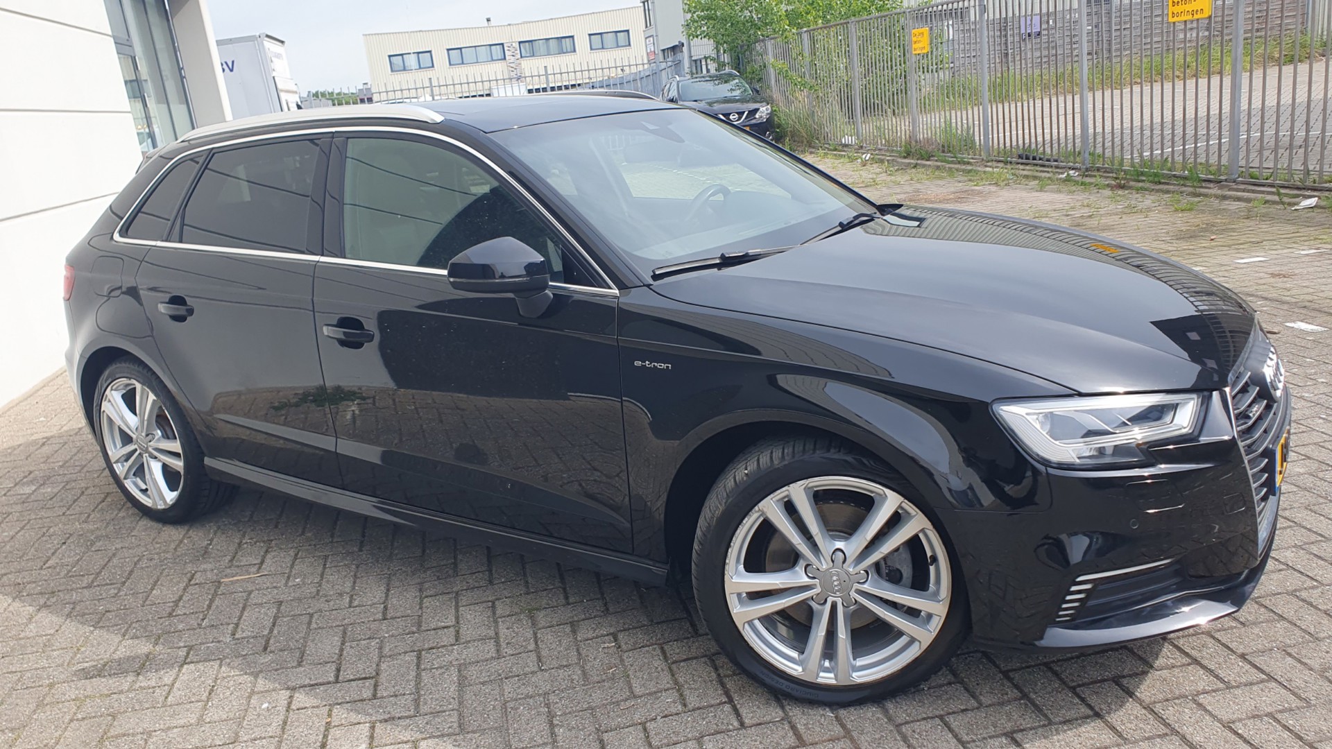Foto van Audi A3 Sportback E-tron