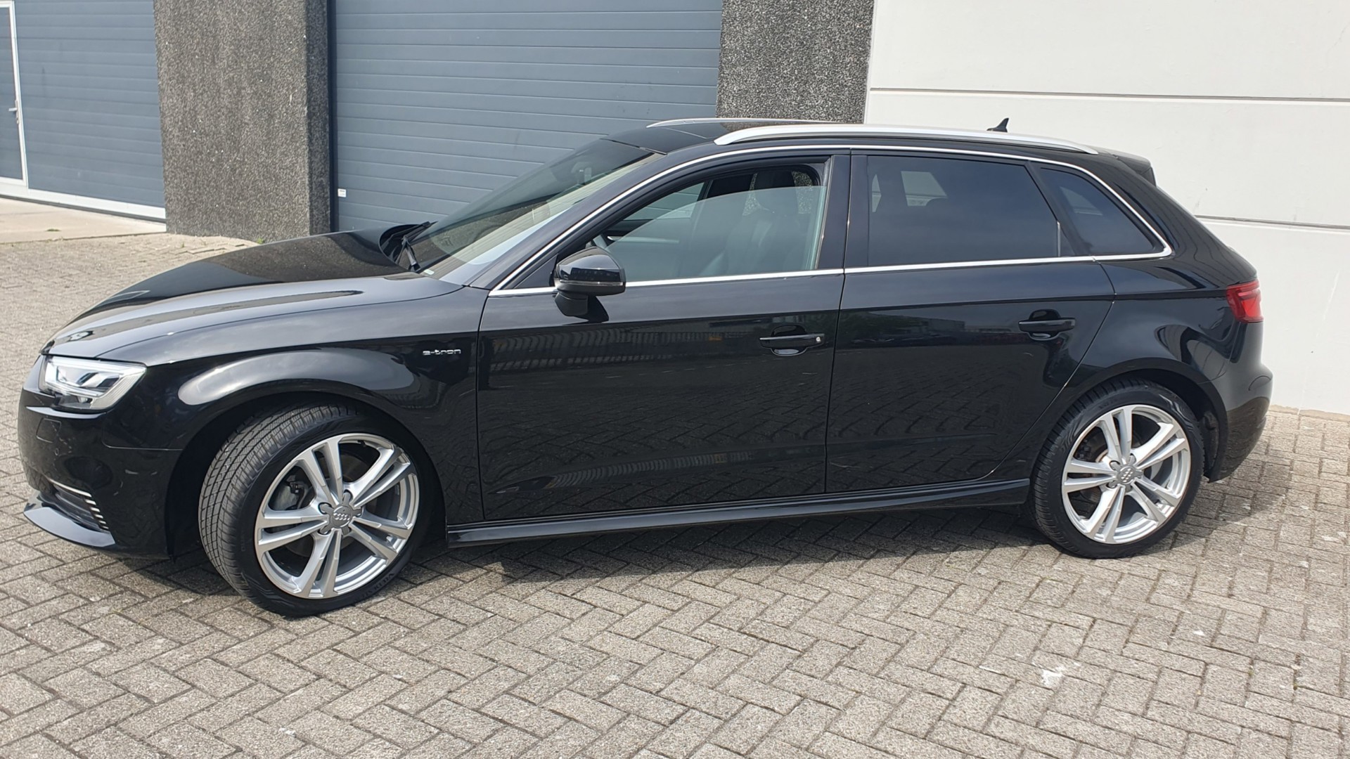 Foto van Audi A3 Sportback E-tron