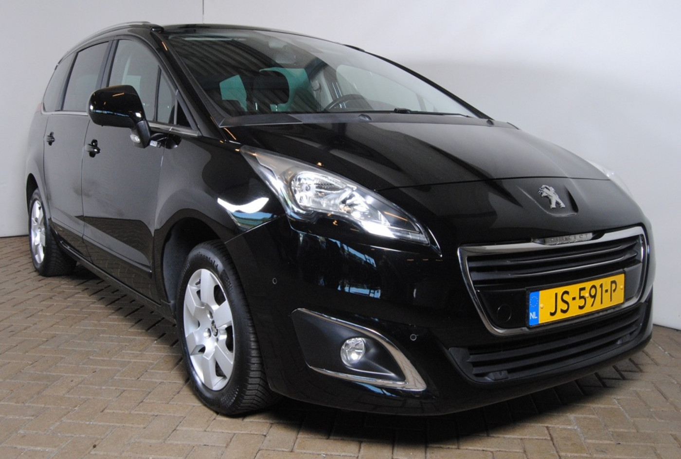 Foto van Peugeot 5008