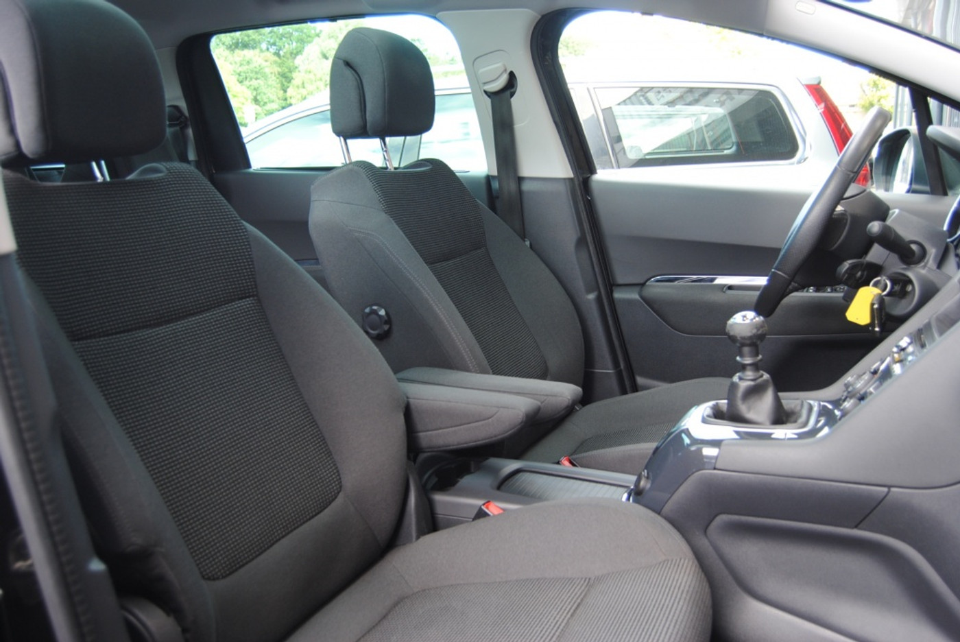 Foto van Peugeot 5008