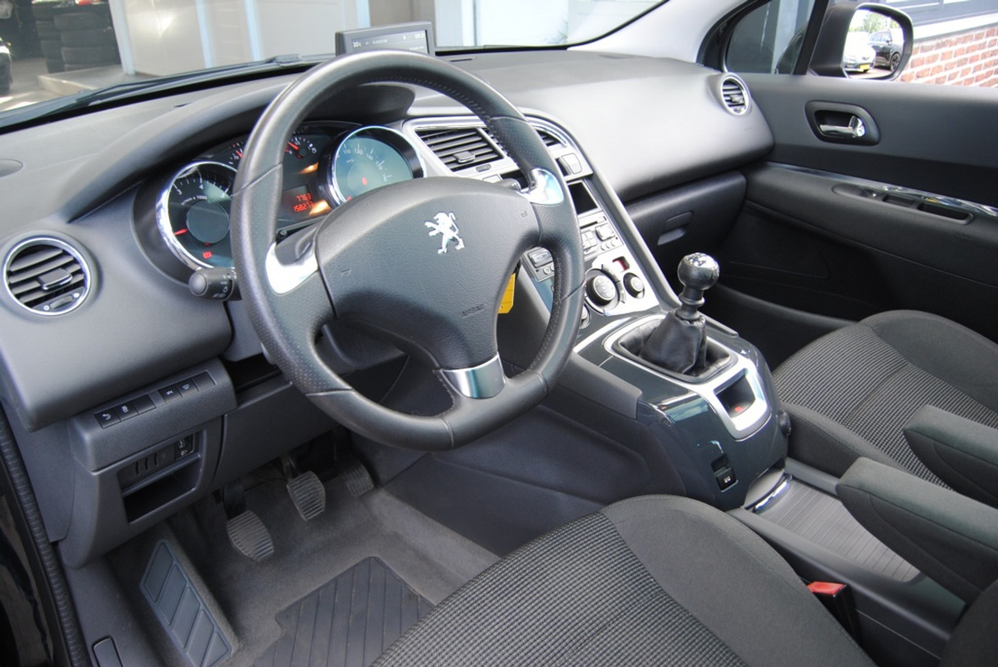 Foto van Peugeot 5008