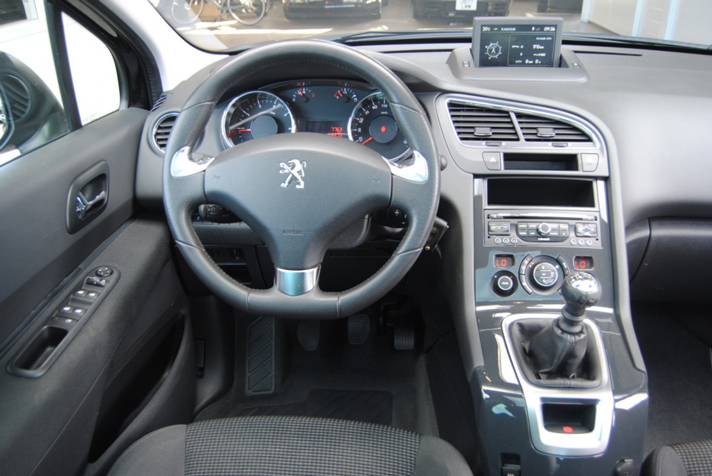 Foto van Peugeot 5008