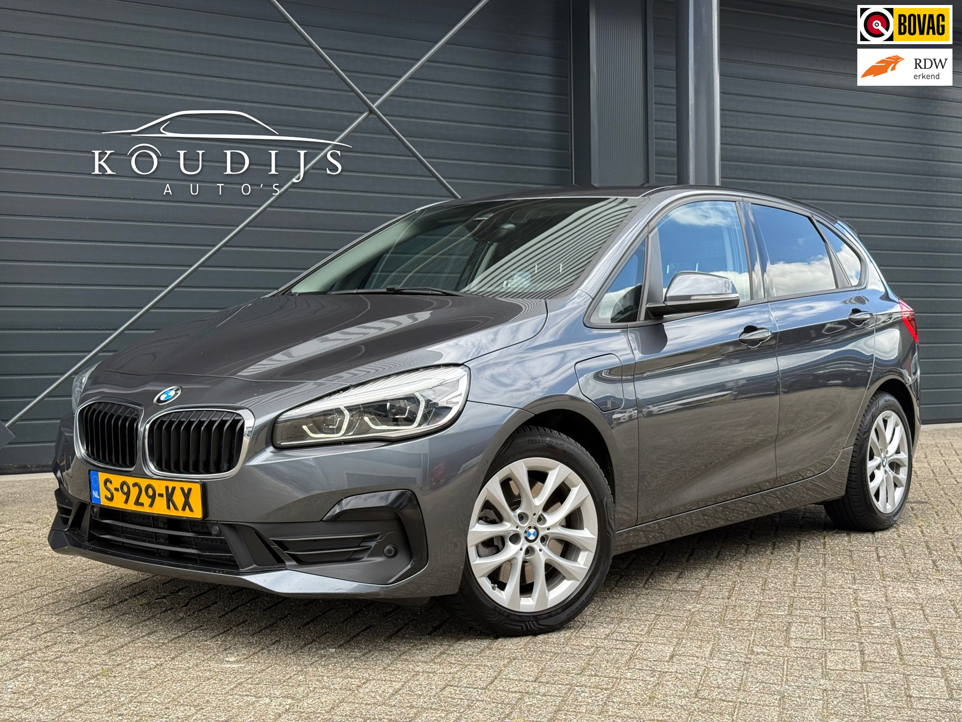 BMW 225xe Iperformance 225xe iPerformance High Executive, Leder, Head-up, Stoelverw., Camera 2019 - voorkant