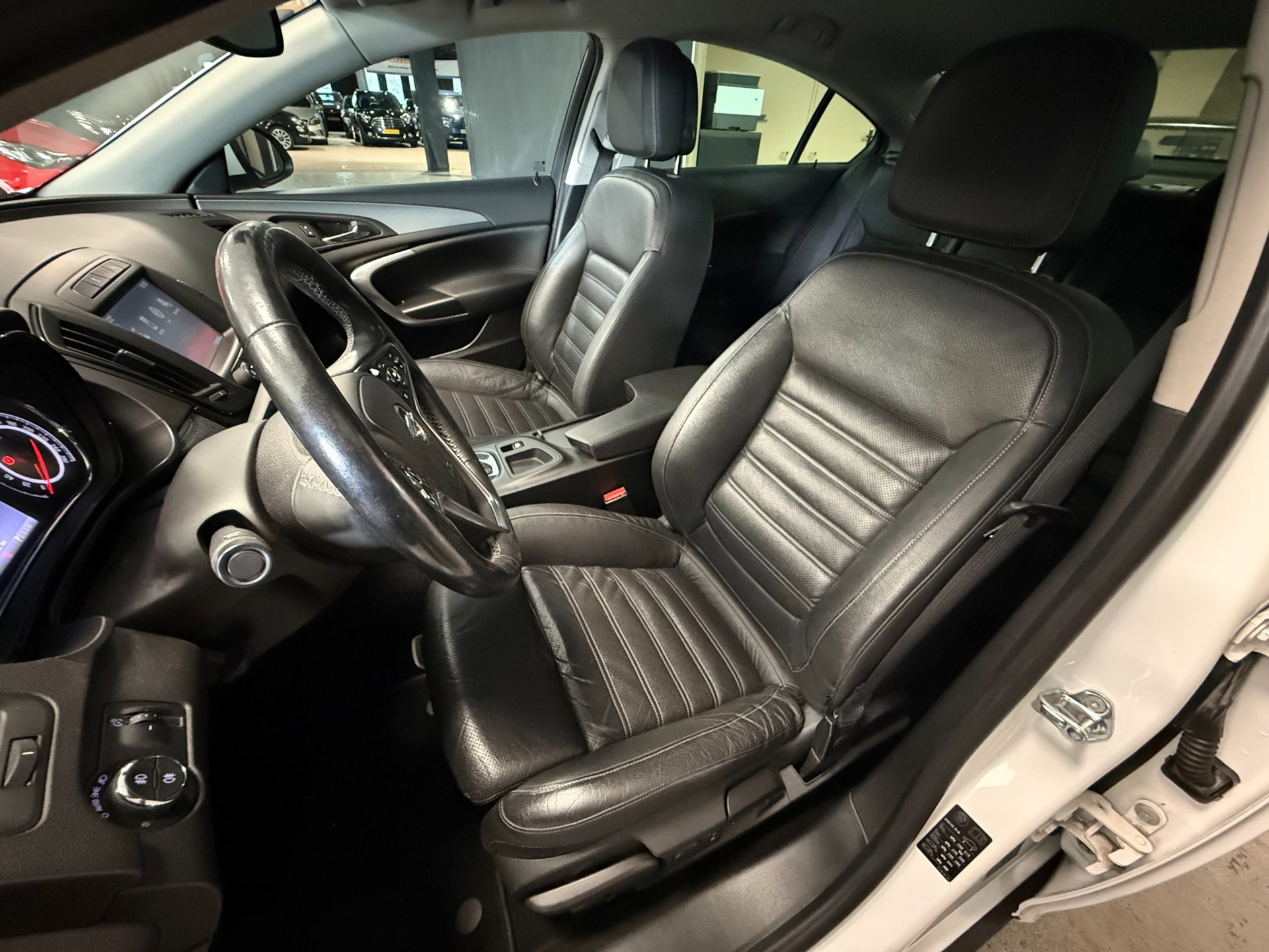 Foto van Opel Insignia Limousine NB