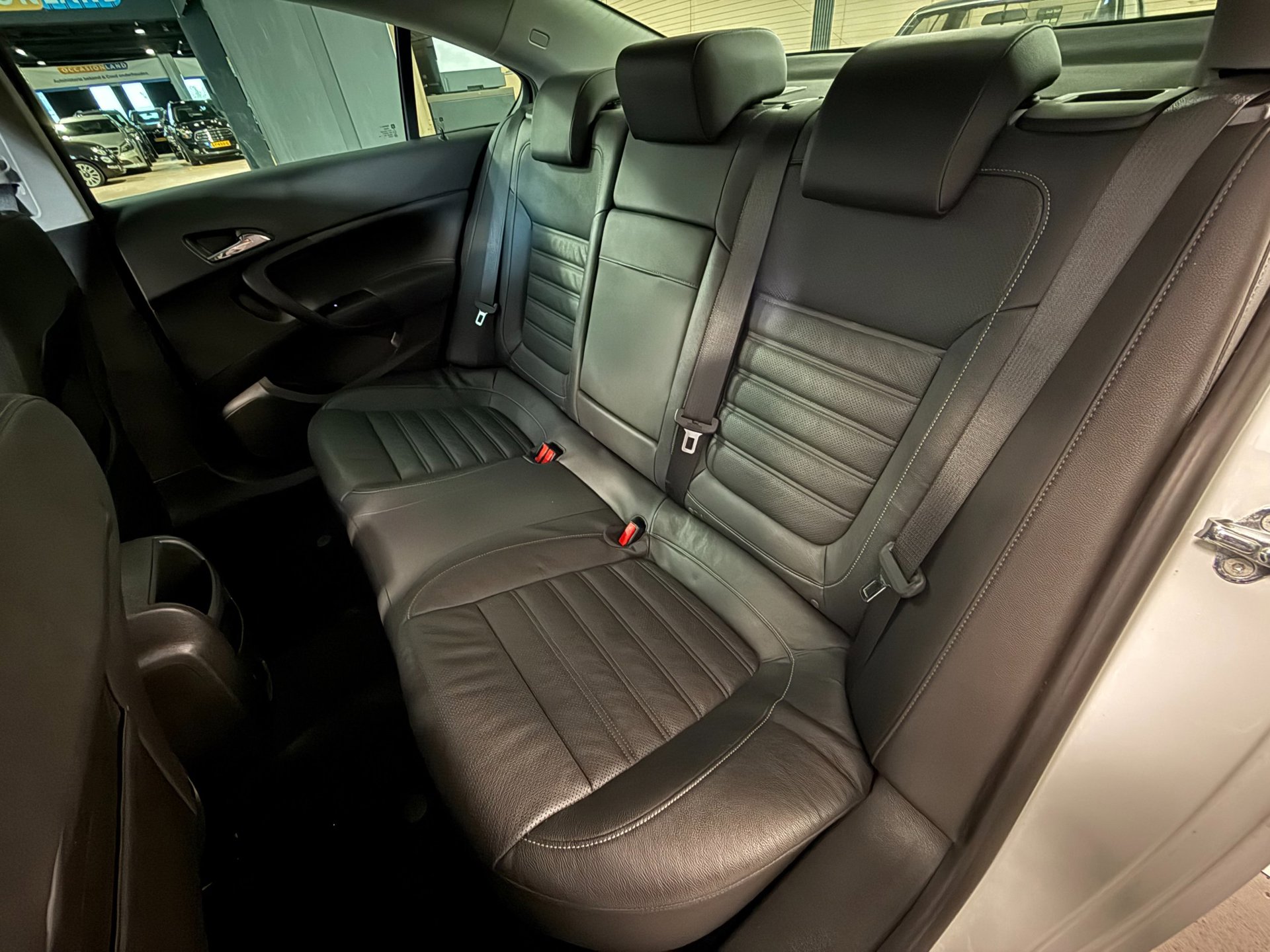 Foto van Opel Insignia Limousine NB