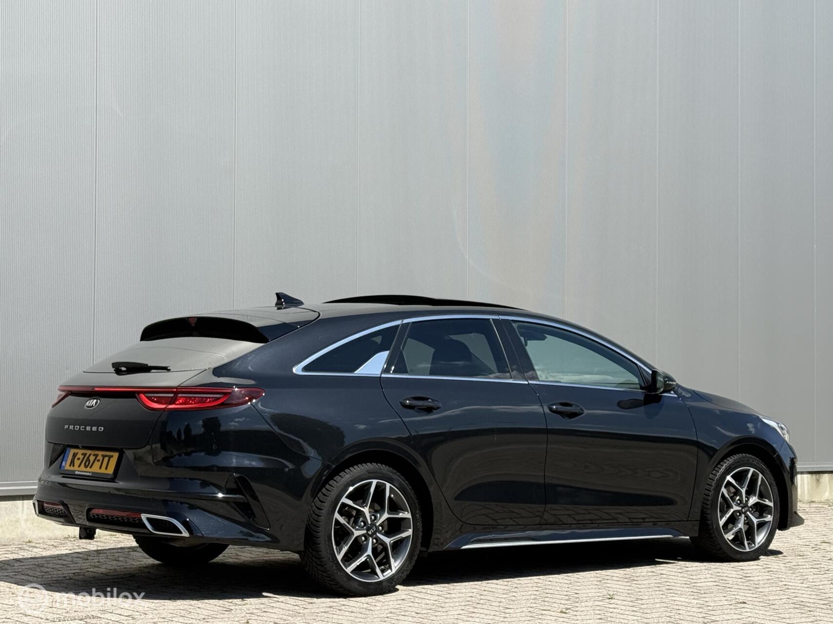 Foto van Kia Proceed