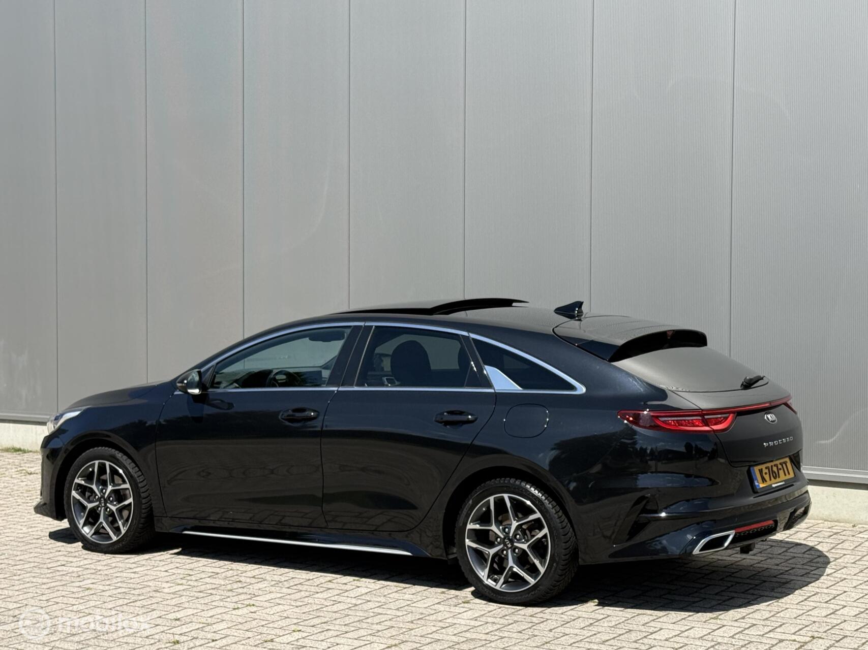 Foto van Kia Proceed