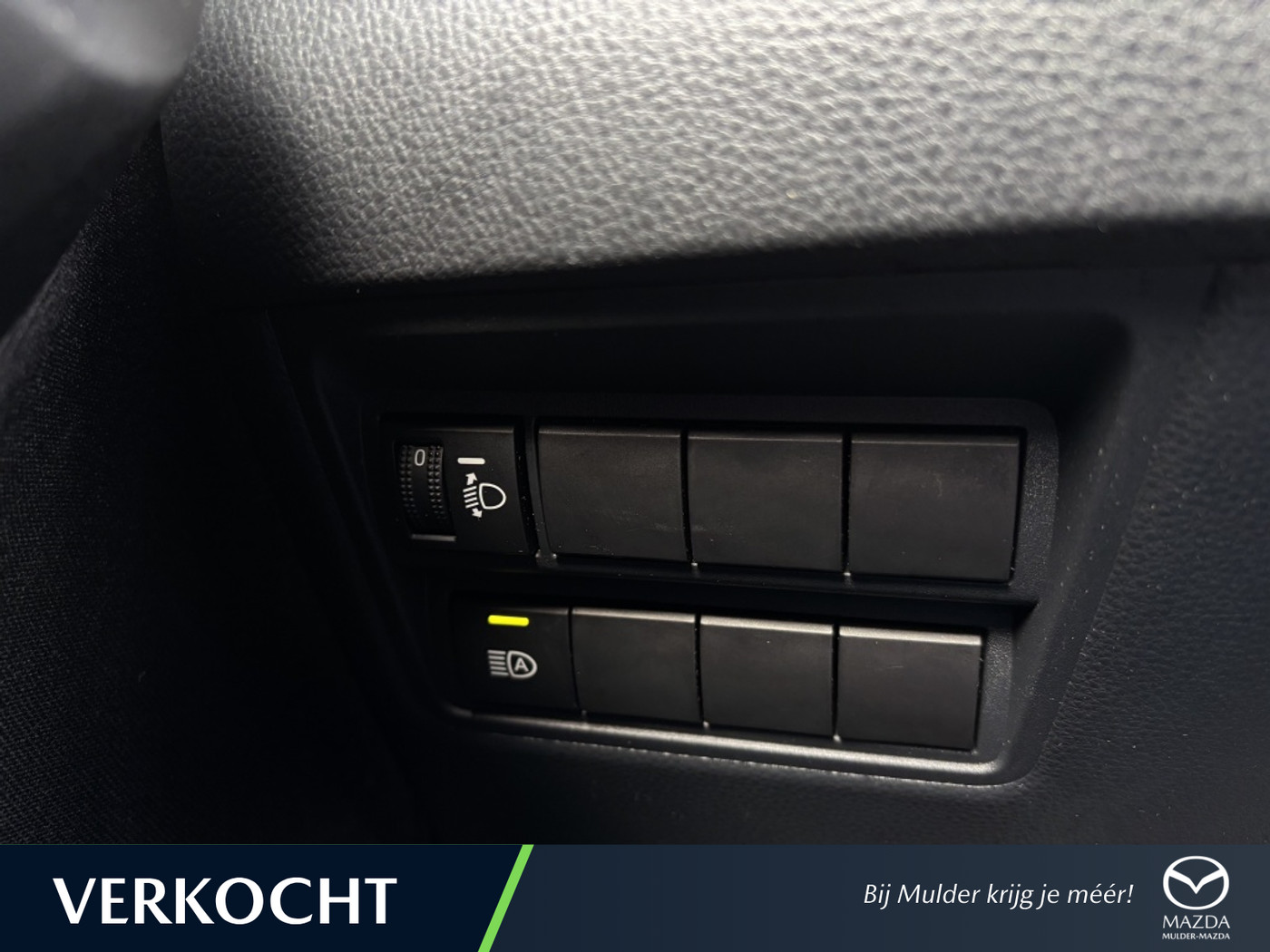 Foto van Mazda Mazda2 Hybrid