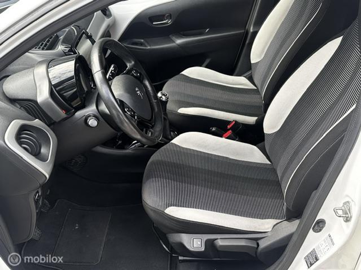 Foto van Peugeot Peugeot 108