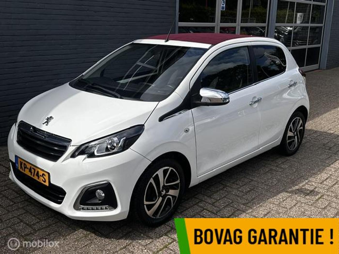 Peugeot Peugeot 108 1.2 Allure TOP! / Cabriodak / Stoelverwarming 2015 - voorkant