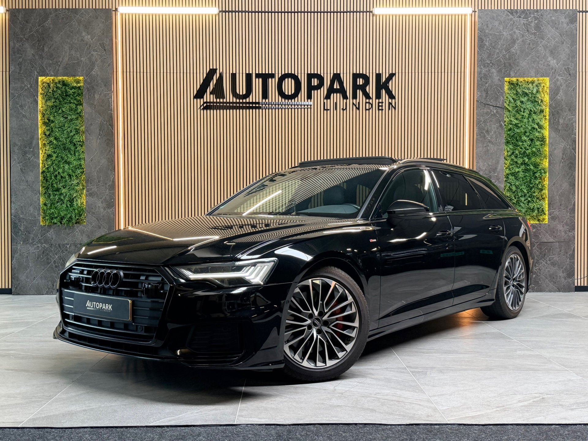Audi A6 Avant 55 TFSI E 55 TFSI e quattro Competition 3x S-LINE|PANO|MATRIXLED|B&O|KEYLESS|SFEERVERLICHTING|NIGHTPAKKET|DEALER ONDERHOUDEN| 2020 - voorkant
