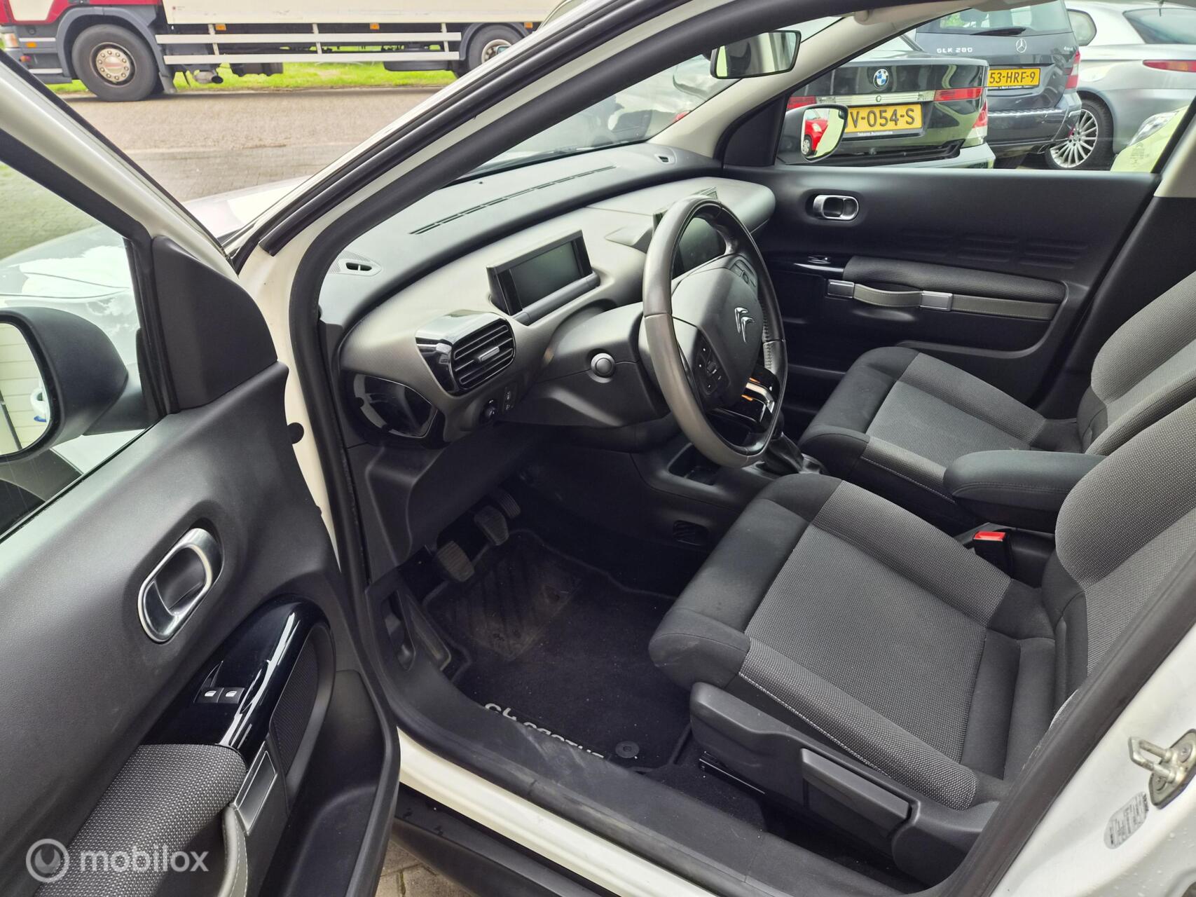 Foto van Citroen C4 Cactus