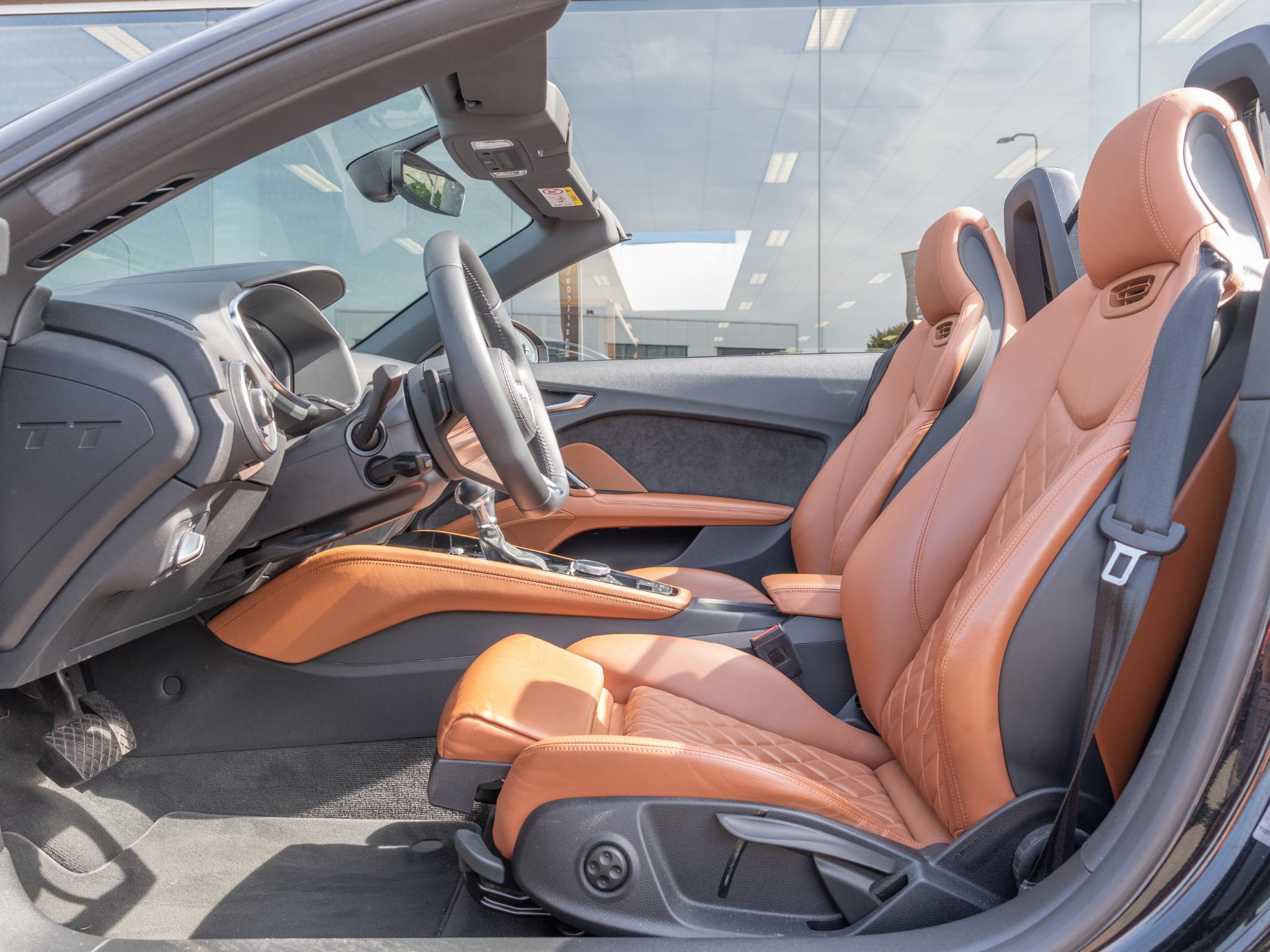 Foto van Audi TT Roadster