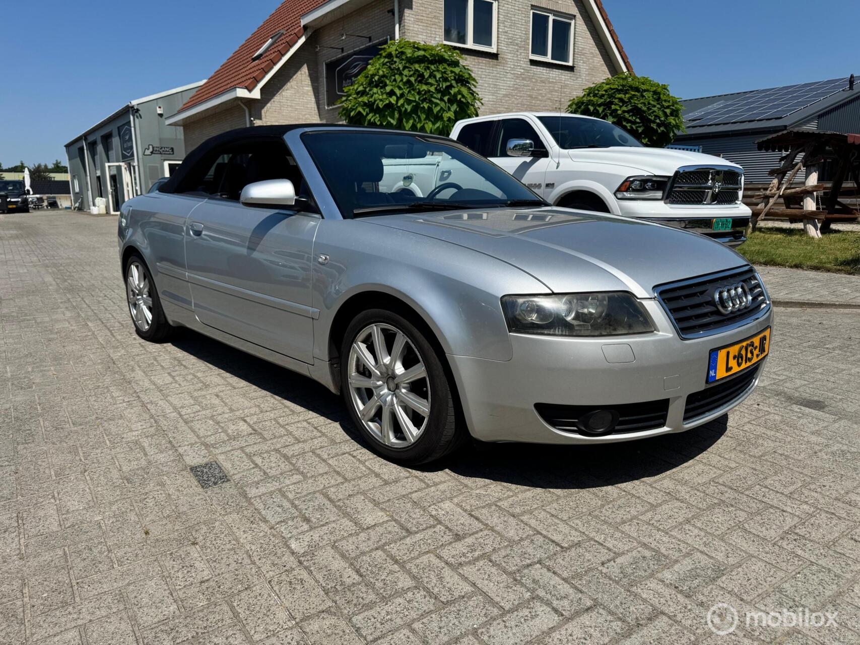Audi Audi A4 Cabriolet 3.0 V6 Exclusive 2002 - voorkant
