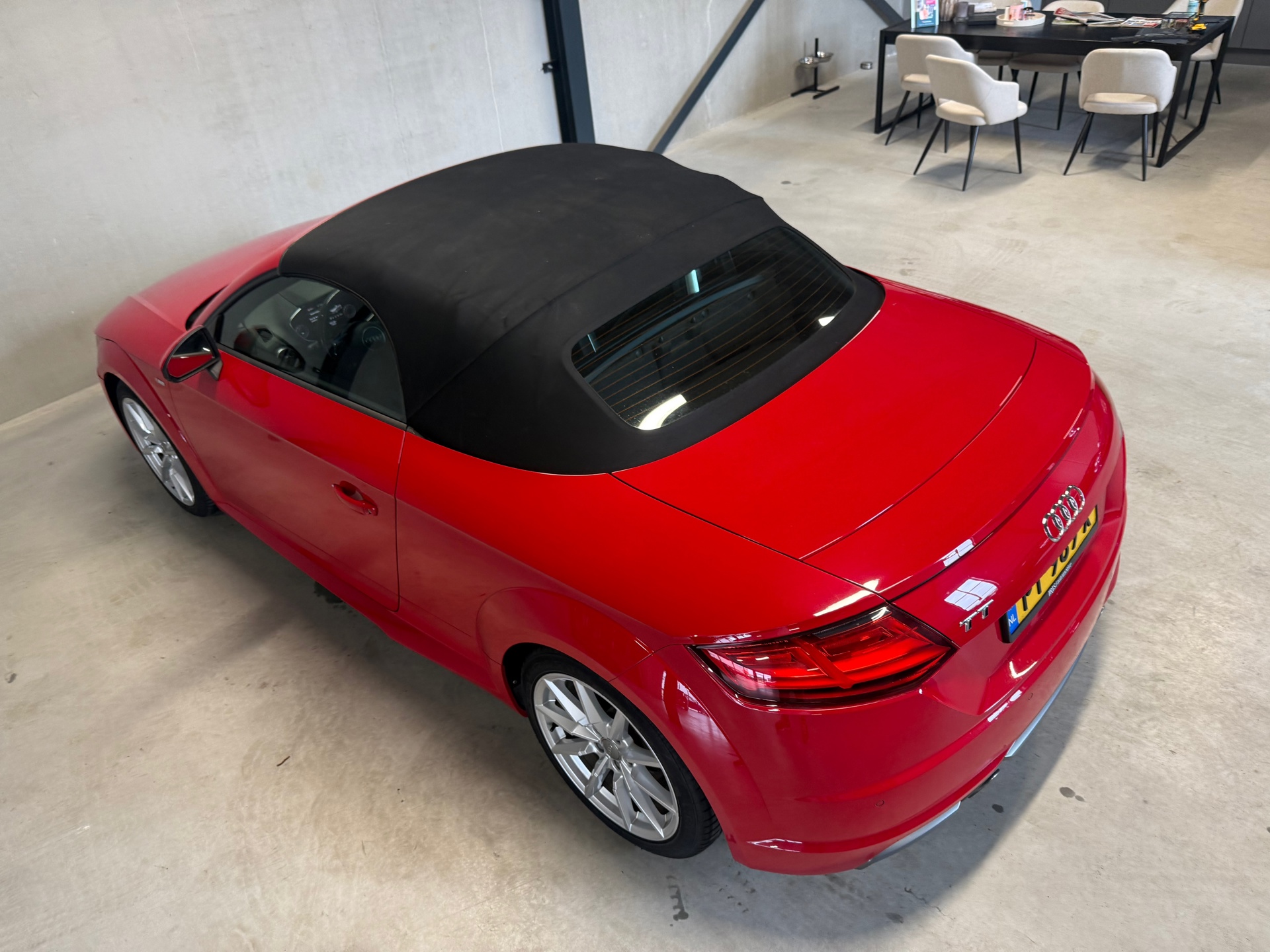 Foto van Audi TT Roadster