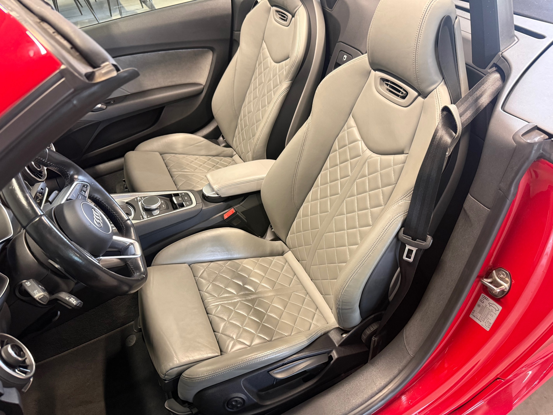 Foto van Audi TT Roadster