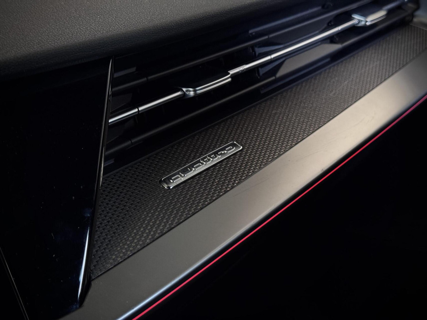 Foto van Audi RS 3 Limousine