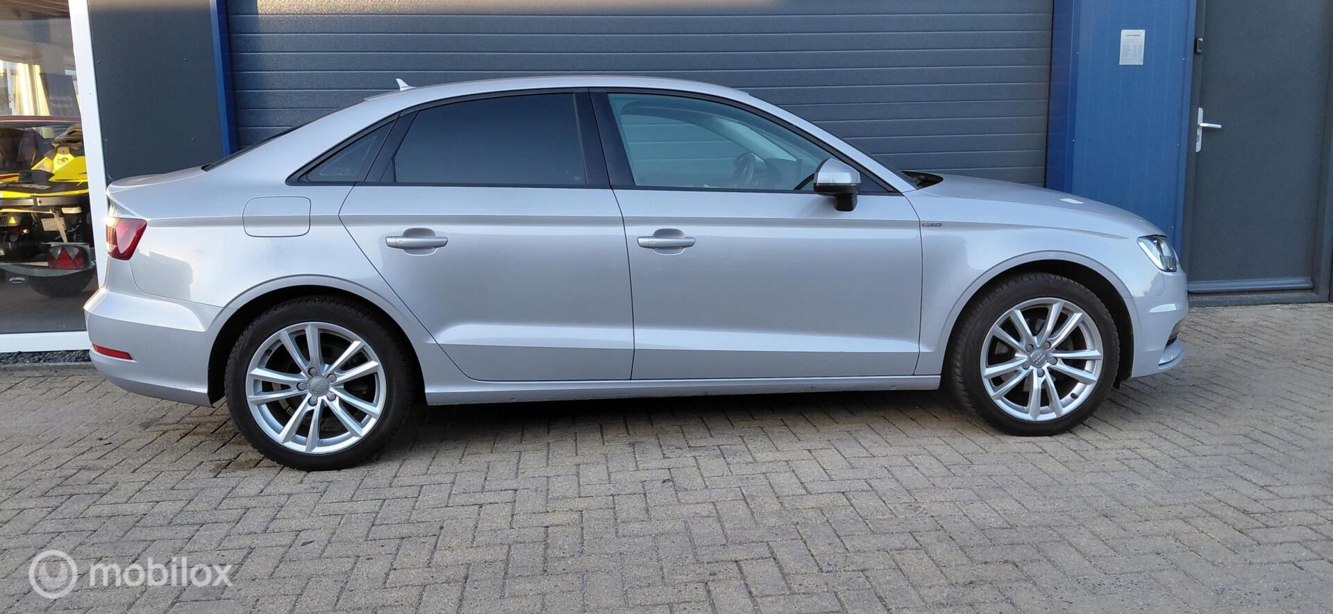 Foto van Audi A3 Limousine
