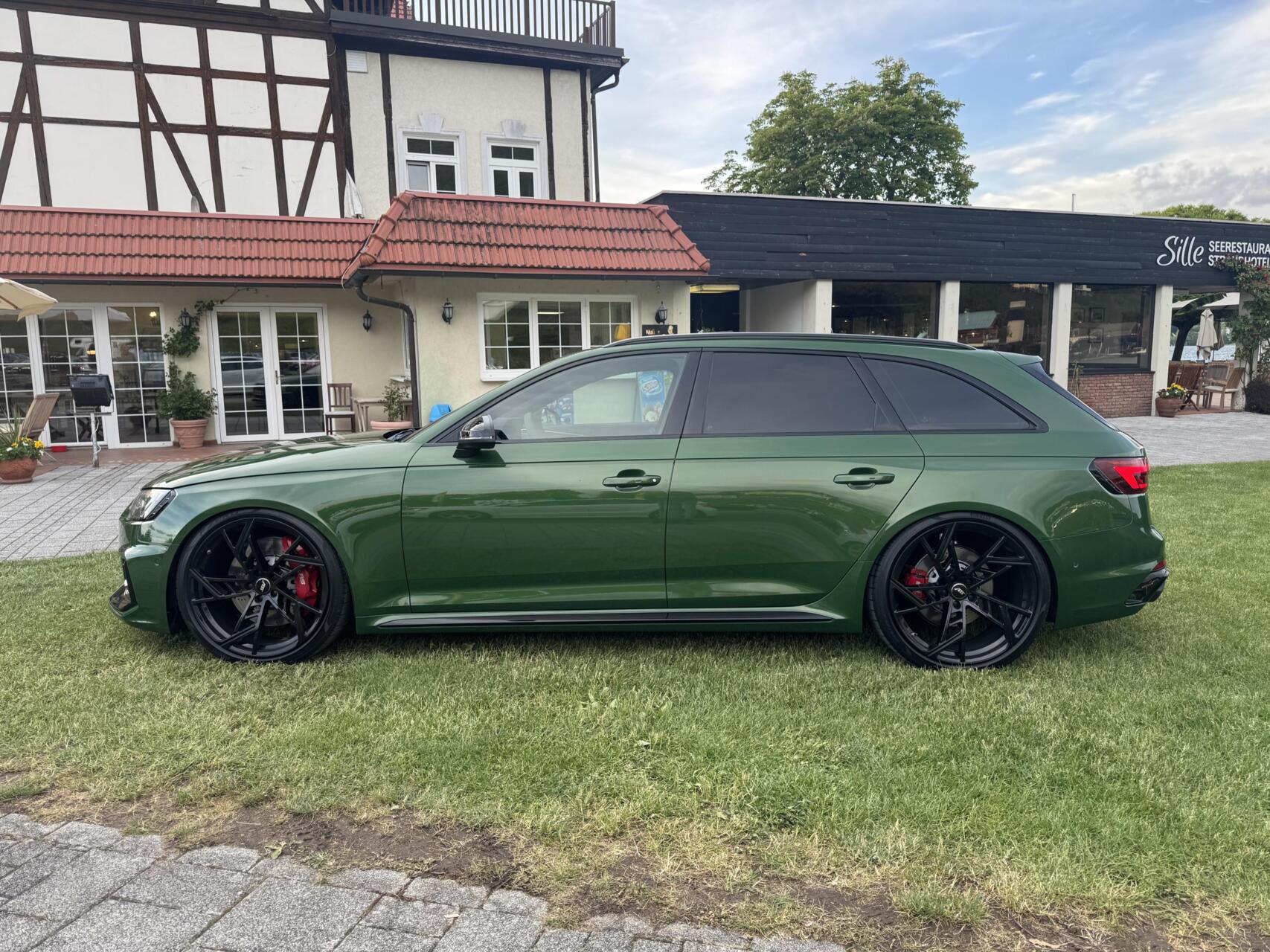 Foto van Audi RS 4 Avant