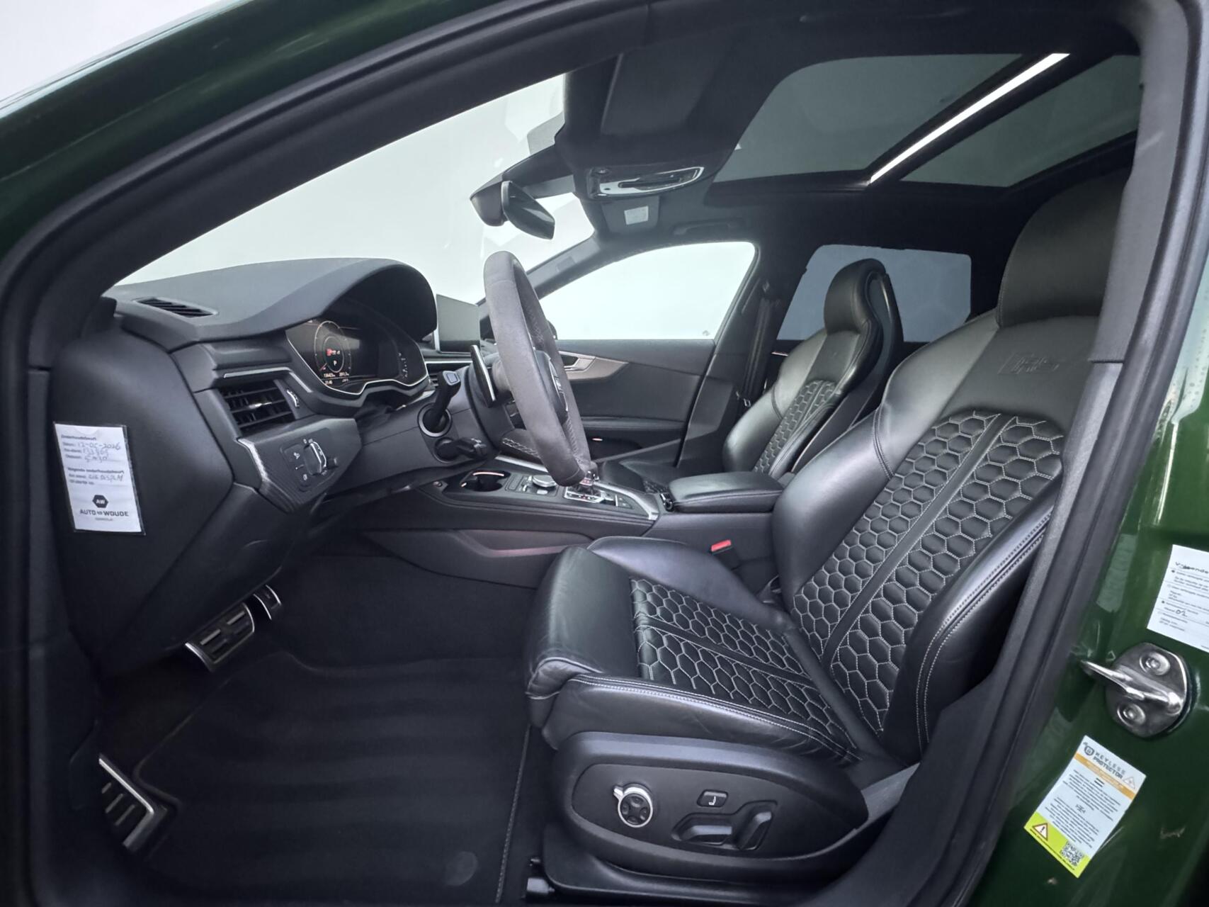 Foto van Audi RS 4 Avant
